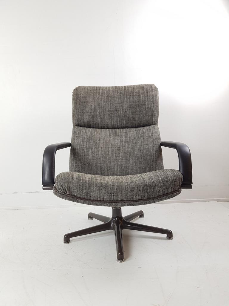 Artifort Draaifauteuil Grijs Bruin F154 Vintage Bureaustoel image 3