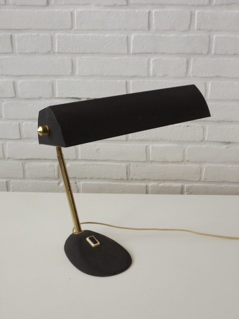 French Desklamp image 3