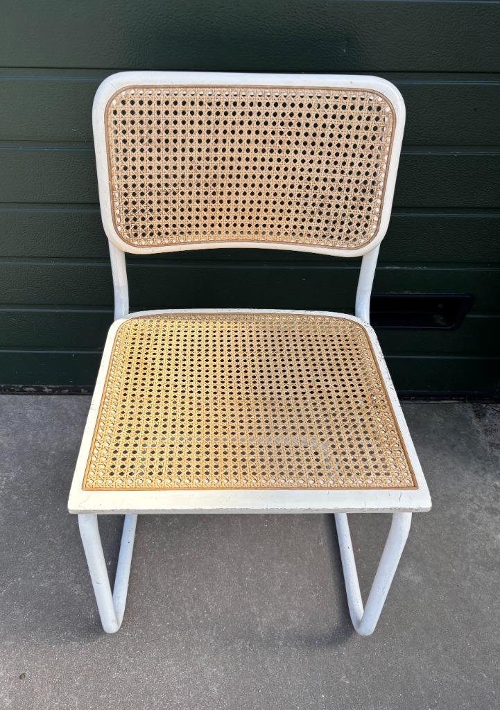 Set Van 4 Cesca Stoelen In Wit Eetkamerstoelen Design image 10
