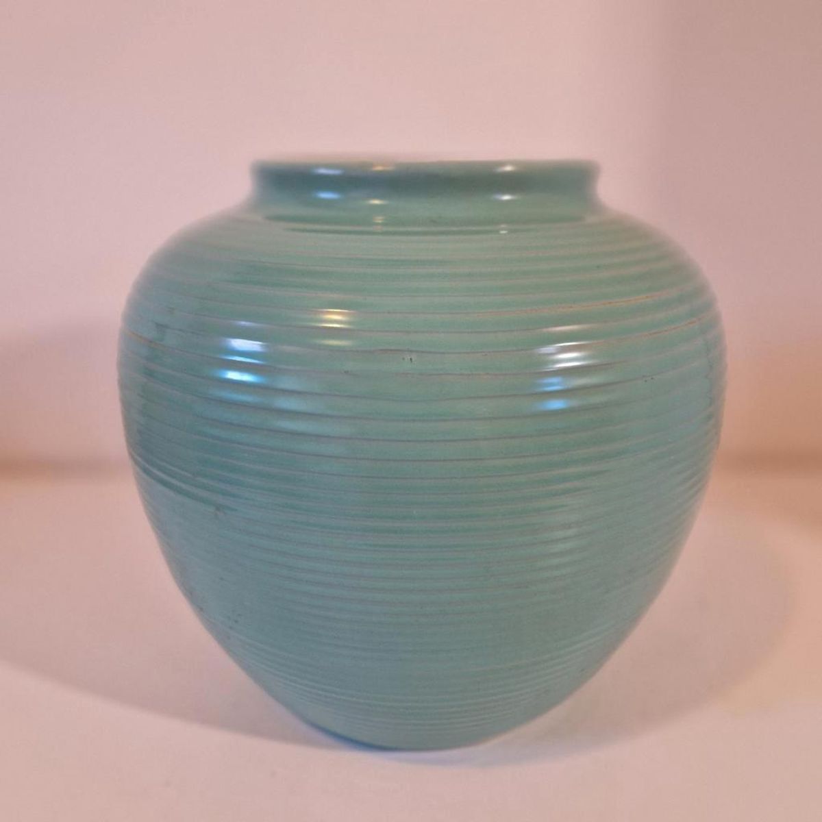 Adco Mintgroene Vintage Vaas Jaren 50 / 60 Design image 3