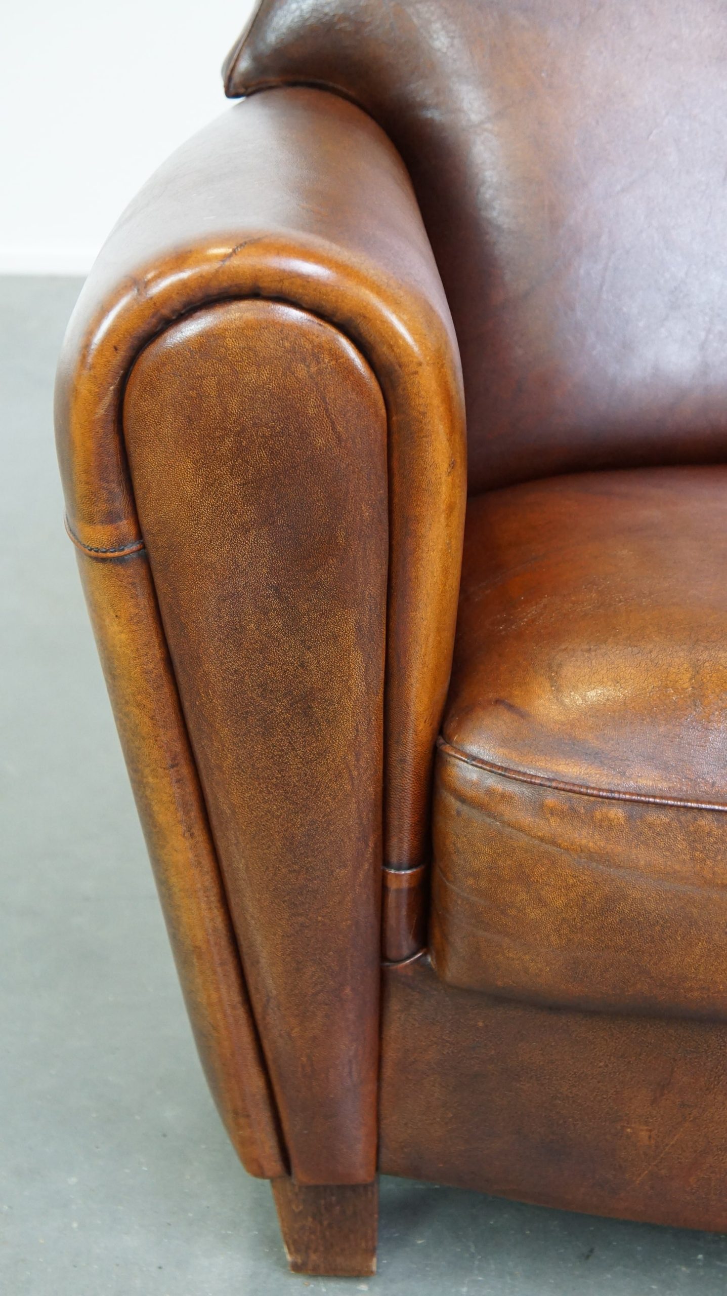 Comfortabele, Strak Afgewerkte, Gezellige Grote Schapenleren Design Armchair image 10