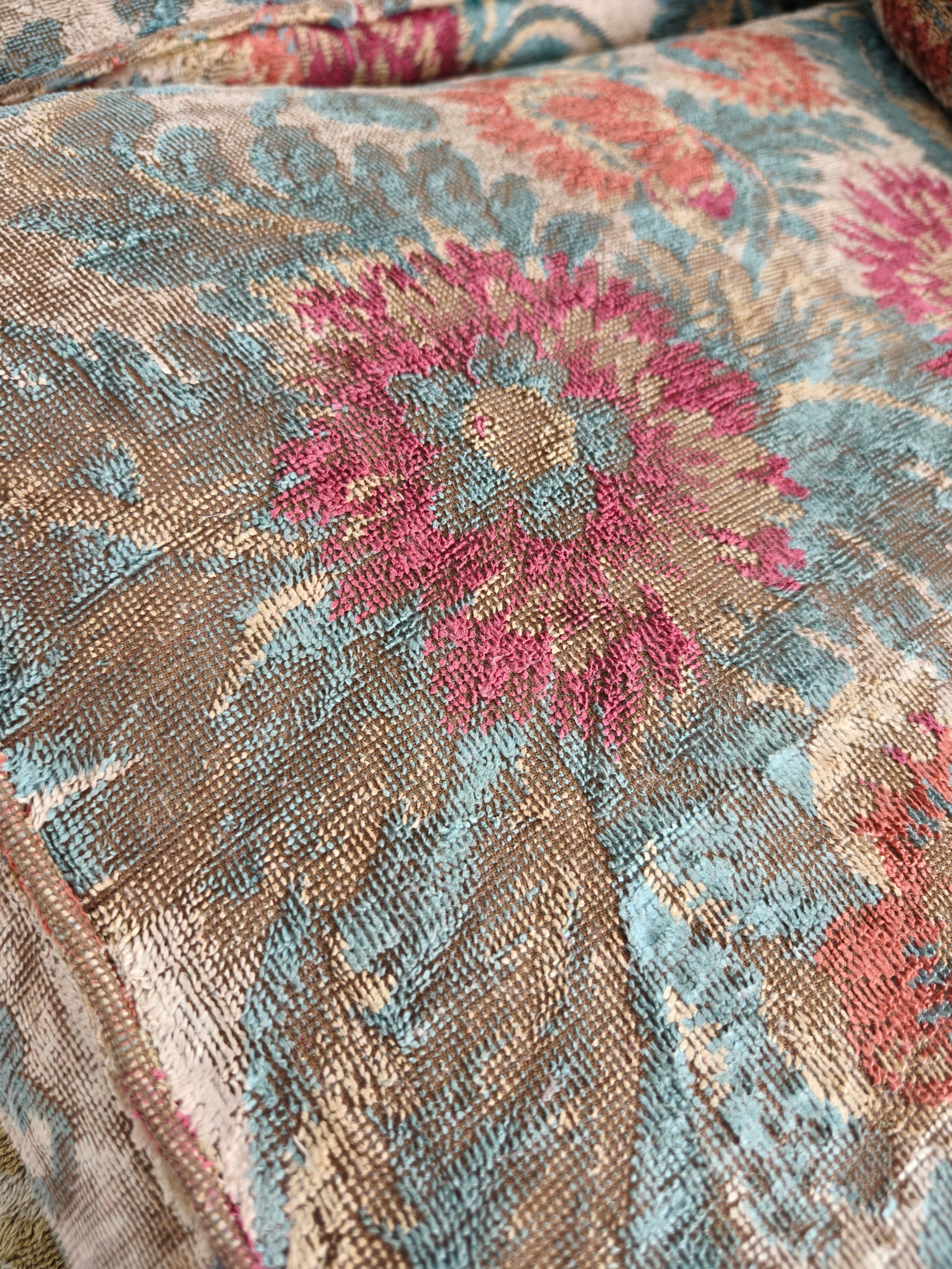 Os De Mouton Sofa In Tapestry – Country House Style, 19th Century image 11