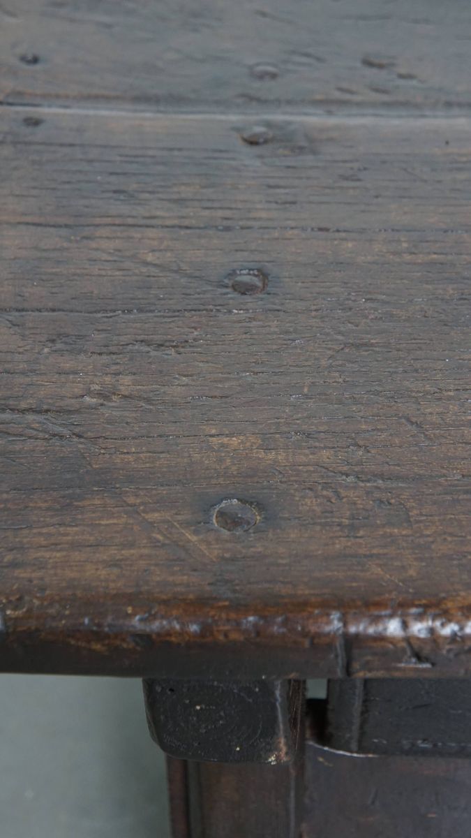Robuuste, Antieke 18e Eeuwse Zuid-europese Boeren Salontafel Met Een Karaktervol Patina image 9