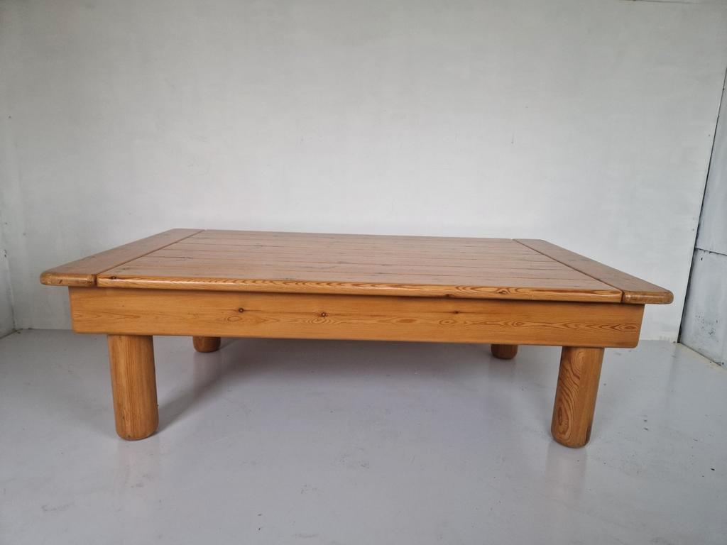 Japandi Stijl Vintage Zweedse Grenen Salon Tafel. image 2
