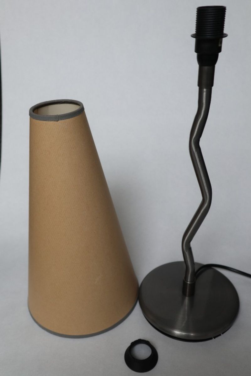 IKEA Antimon Tall Zigzag Squiggle Tafellamp Typ: B9303 10082 image 6
