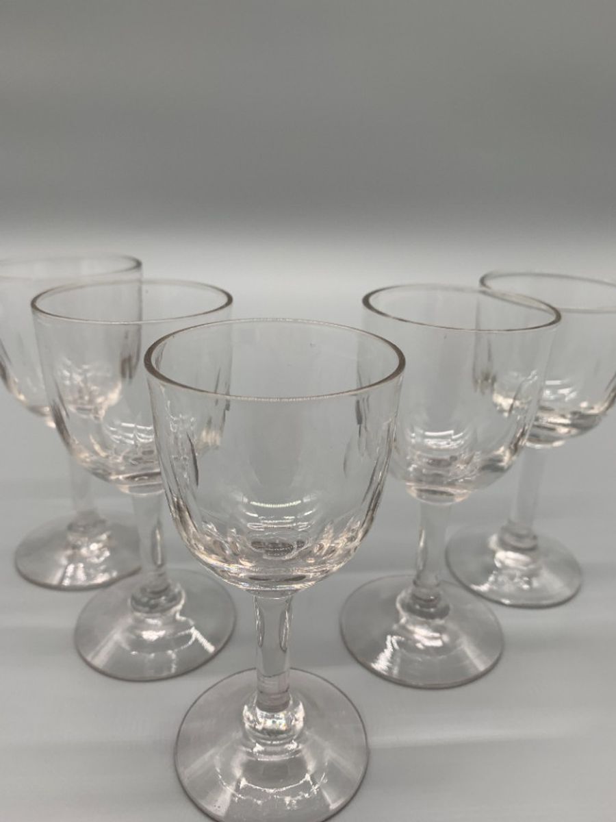 Set Geslepen Voetglaasjes Antiek 5 Stuks image 7
