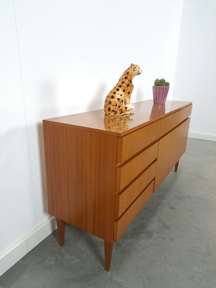 Teak Fineer Dressoir Barkast Met Lades En Klepdeuren image 16