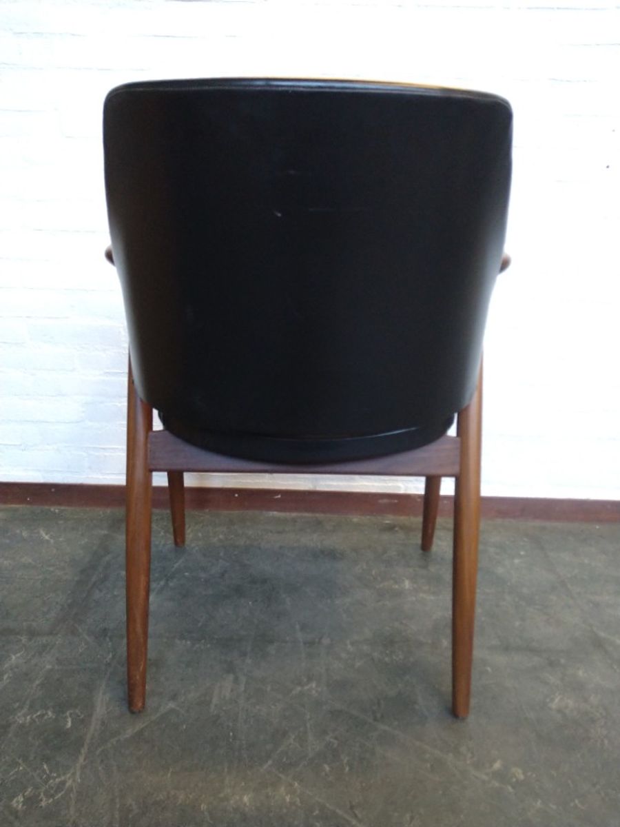 Kempkes Stoel Ontworpen Door Het Fm Design Team Jaren '60 image 5