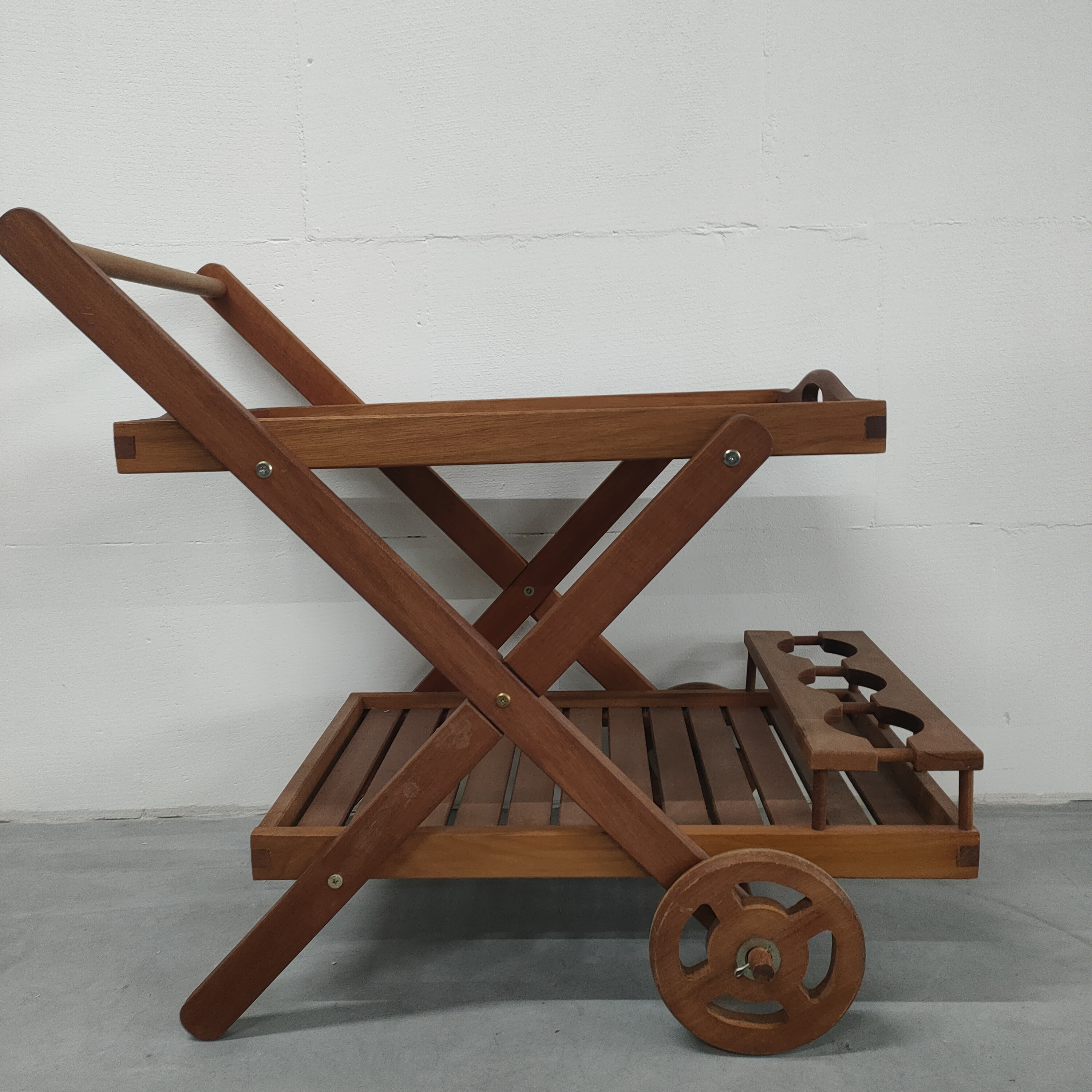 Houten Serveertrolley Met Afneembaar (dien)blad image 5