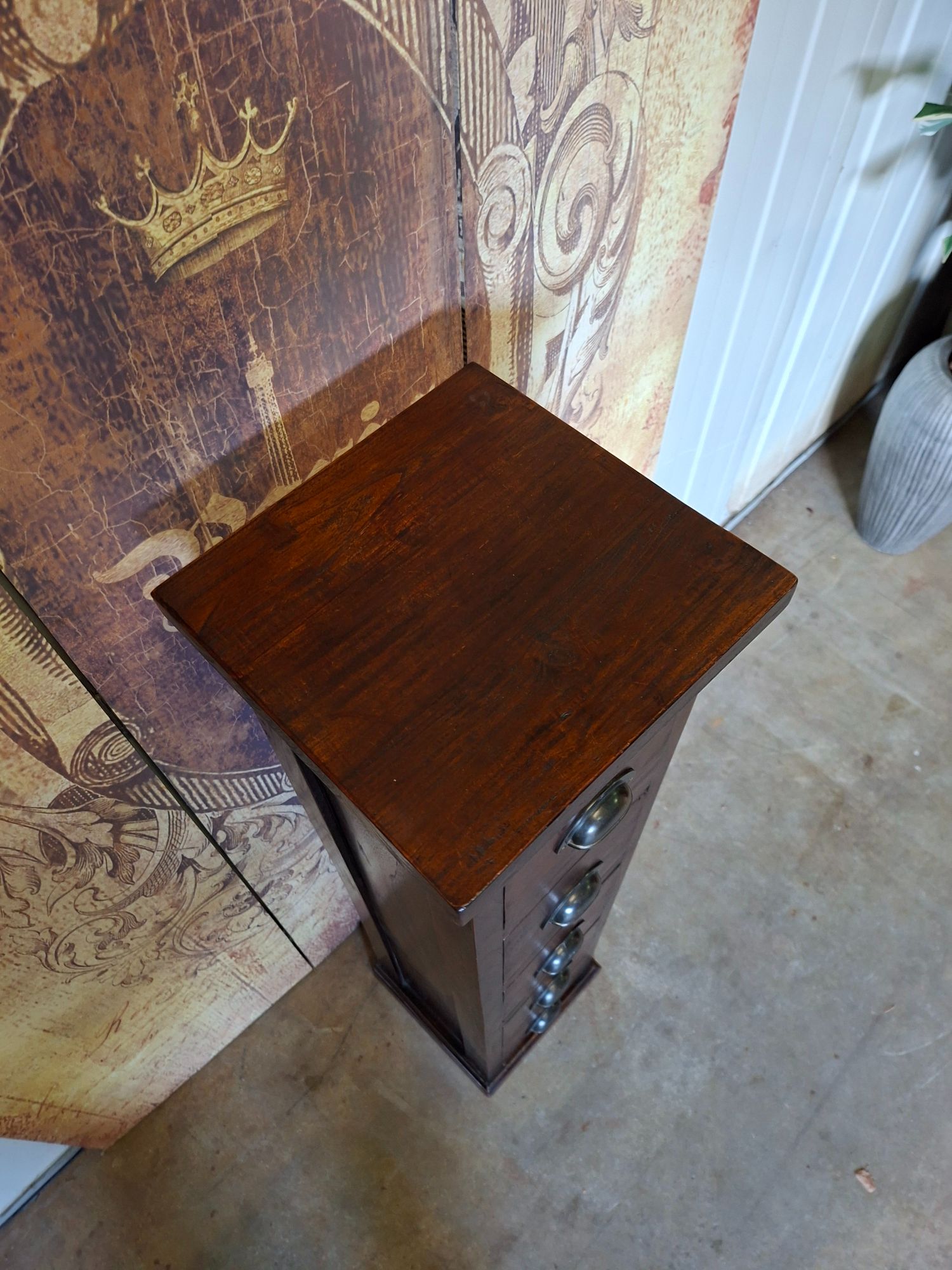 Teakhouten Ladekast , Apothekerskastje, Afm. 27x27cm En 109cm Hoog. image 5
