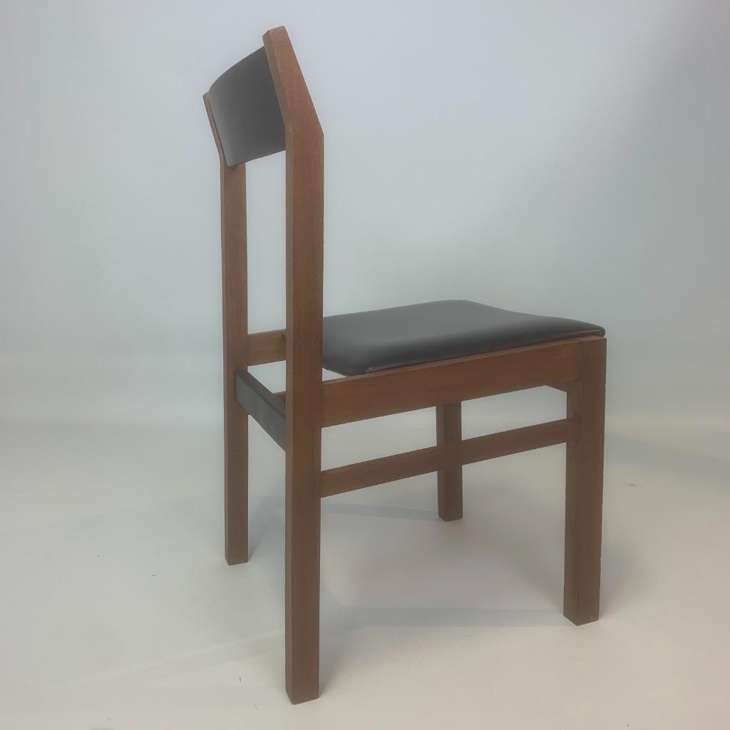 Eetkamerstoelen Van Pieter De Bruyne Voor V-form image 16