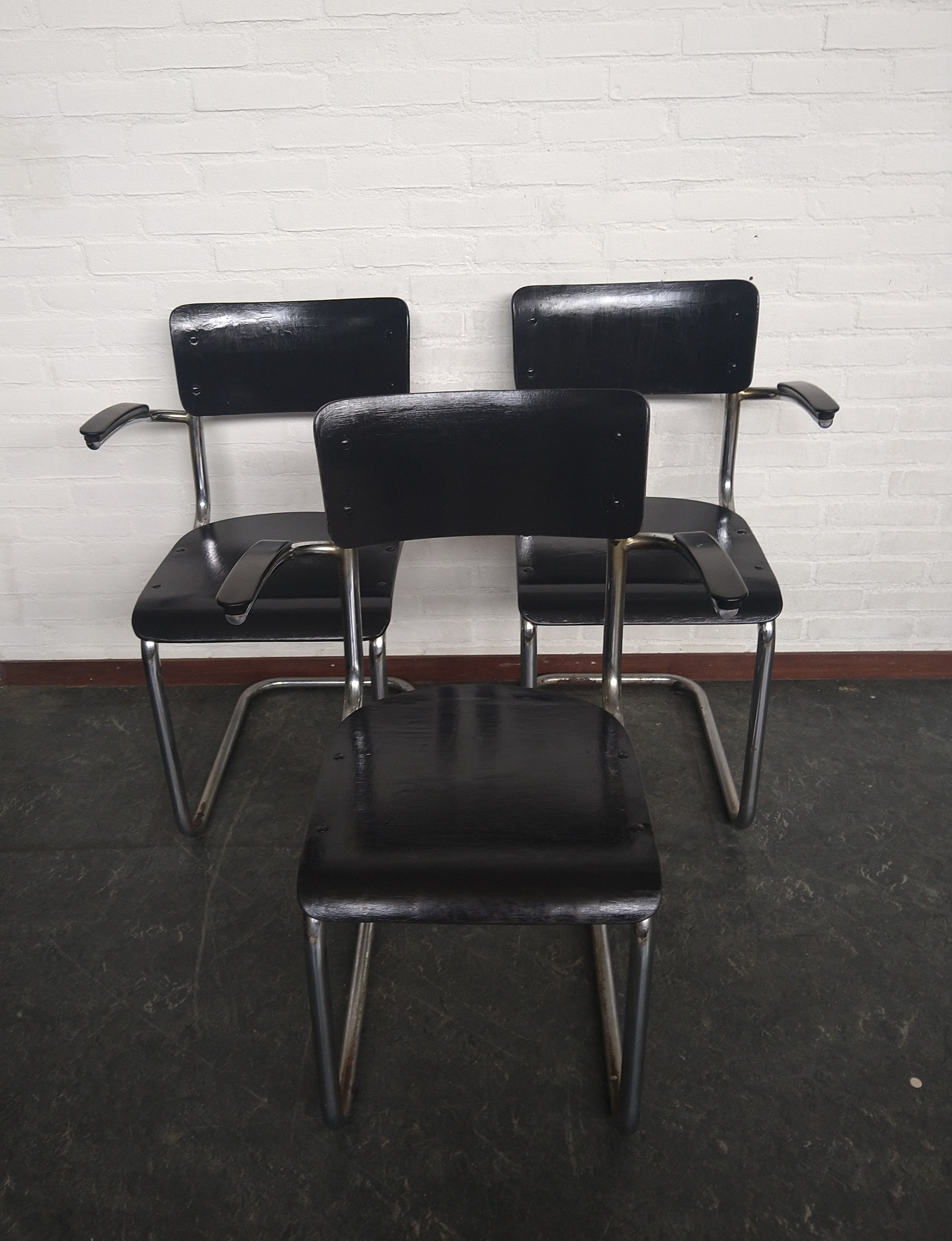 3x Gispen Stoelen image 2