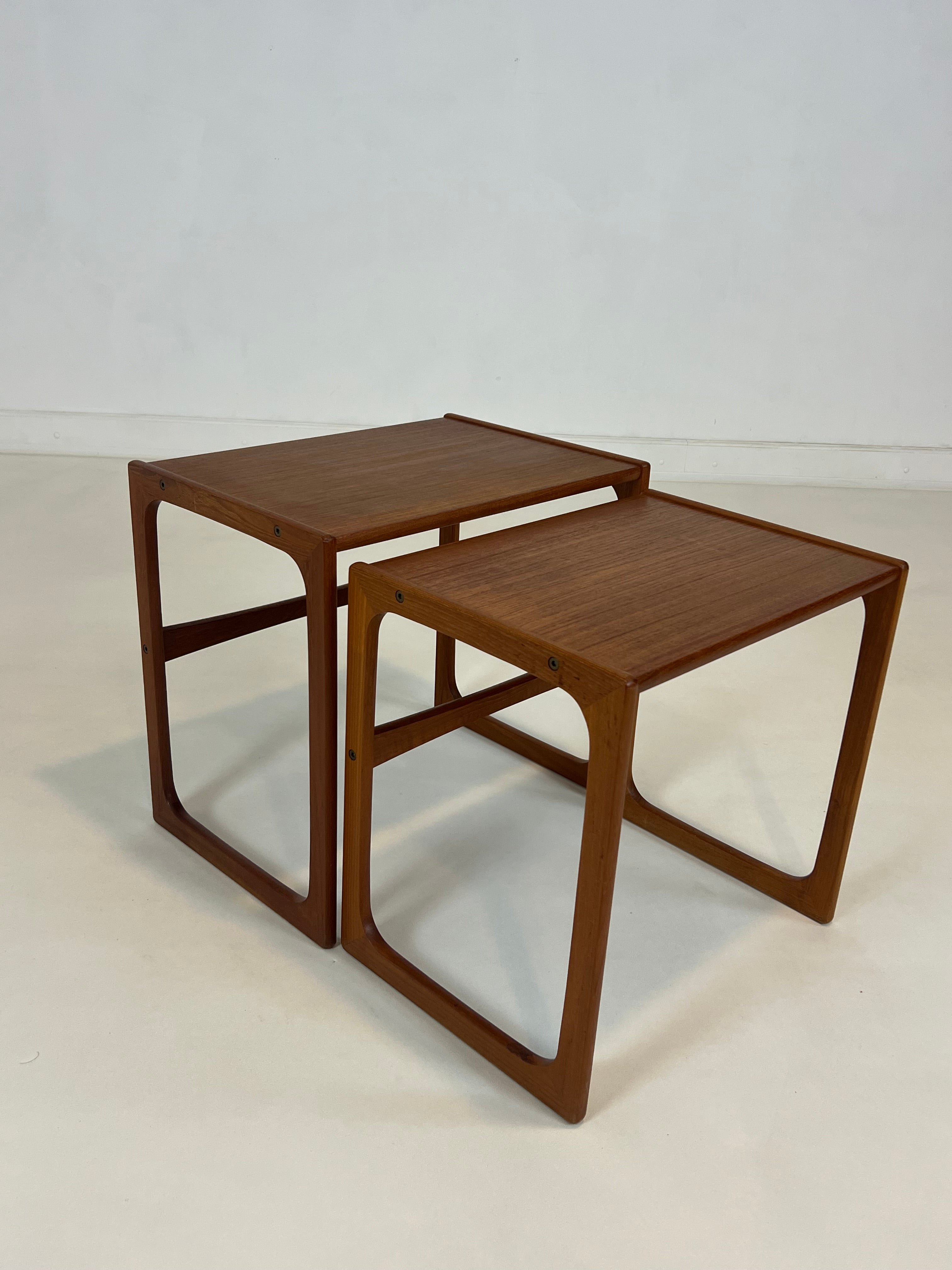 Set Of 2 Danish Teak Nesting Tables image 9