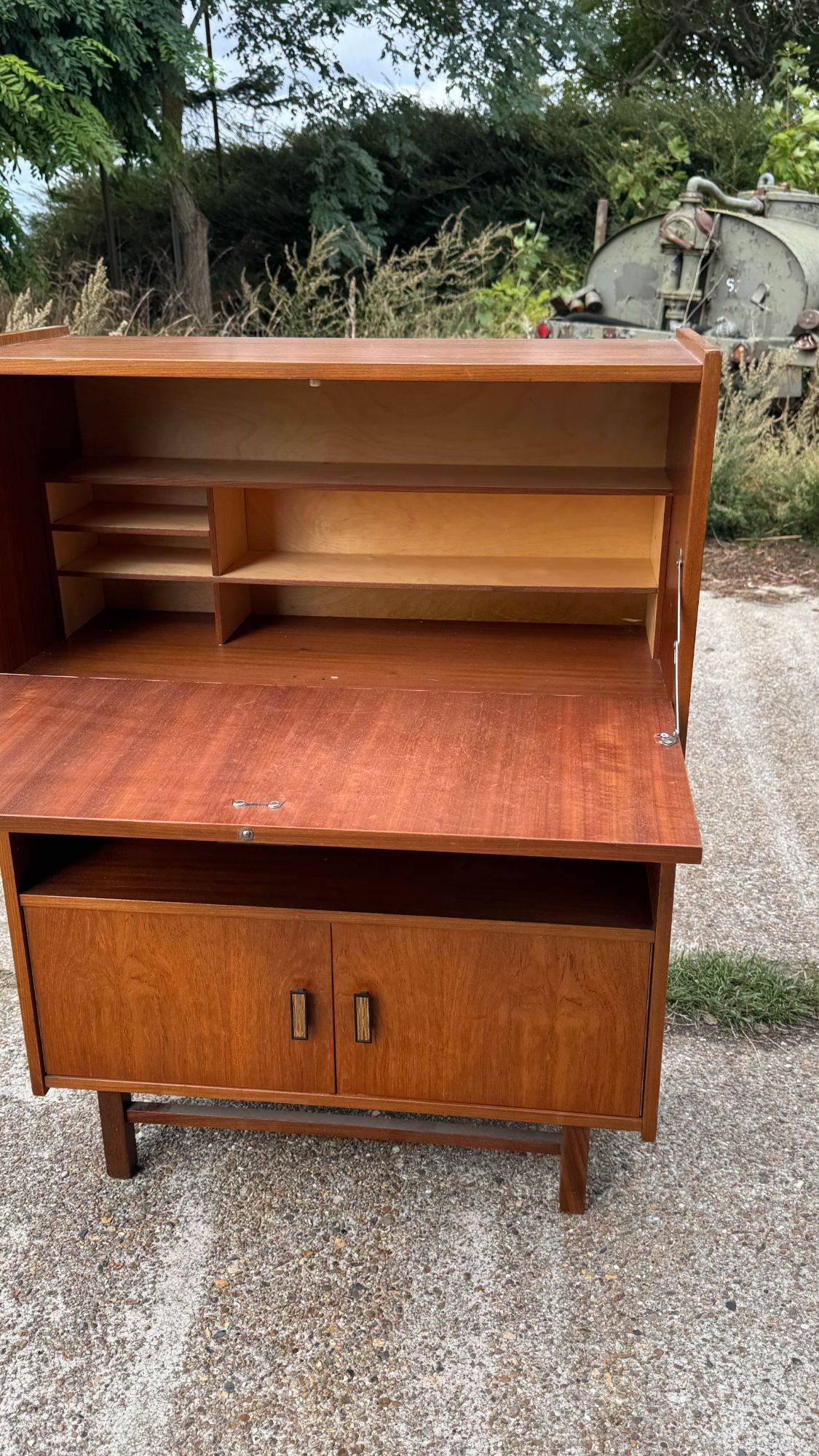Secretaire Bureau Of Barkastje In Teak image 8