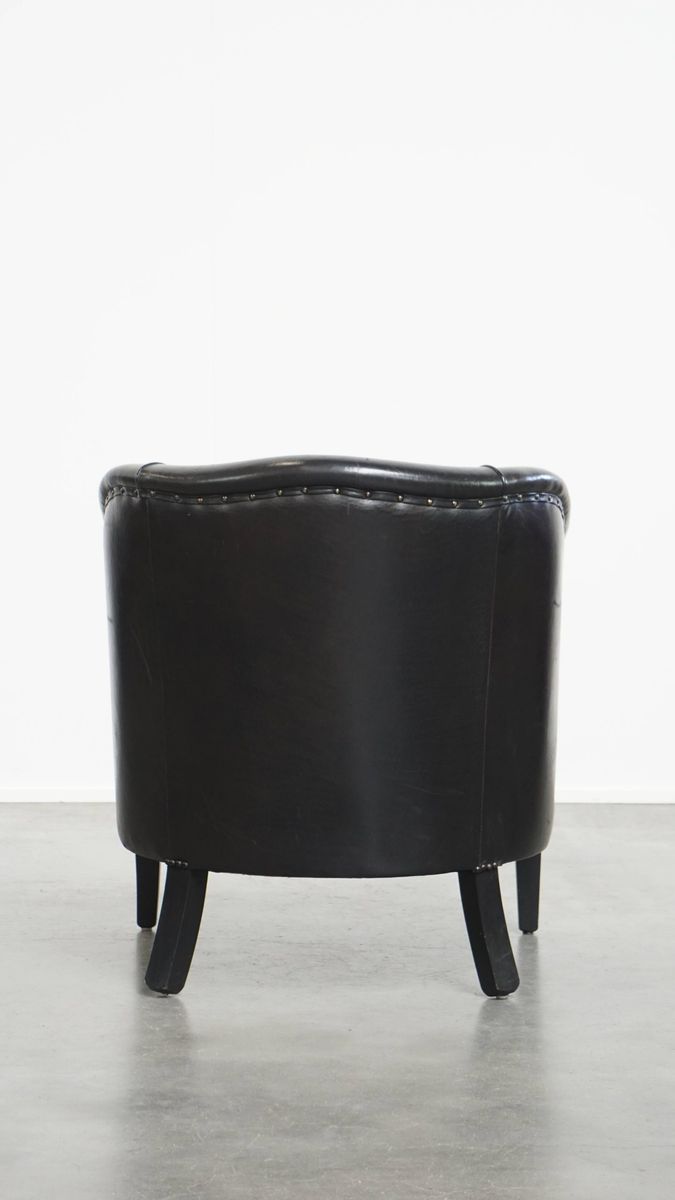 Unieke En Subtiele Zwart/ Grijze Schapenleren Clubfauteuil Met Een Mooi Patina image 4