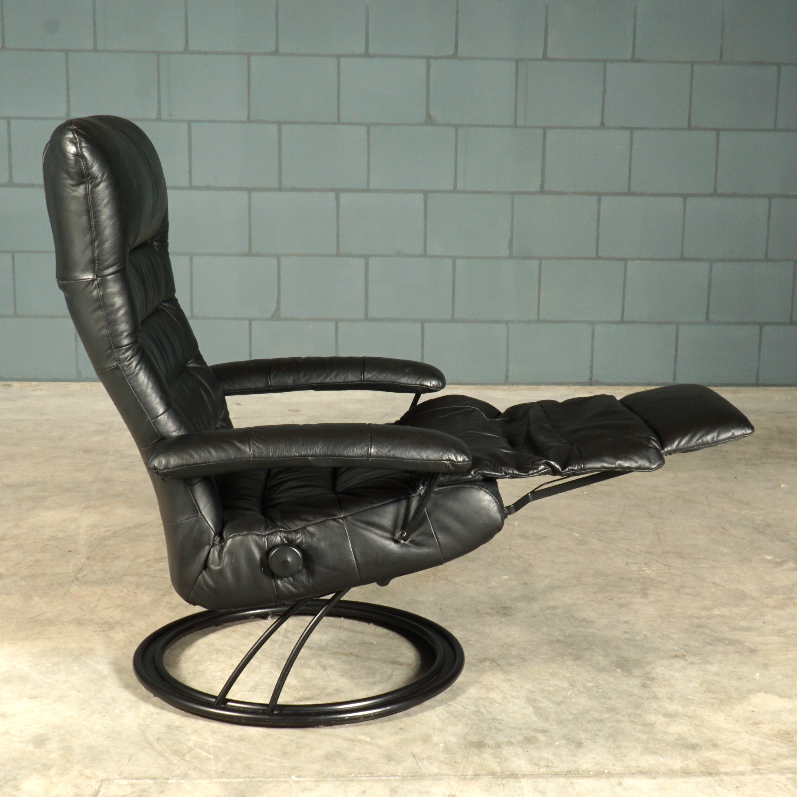 Vintage Draaifauteuil Met Voetsteun – Recliner – Jaren 80 image 16