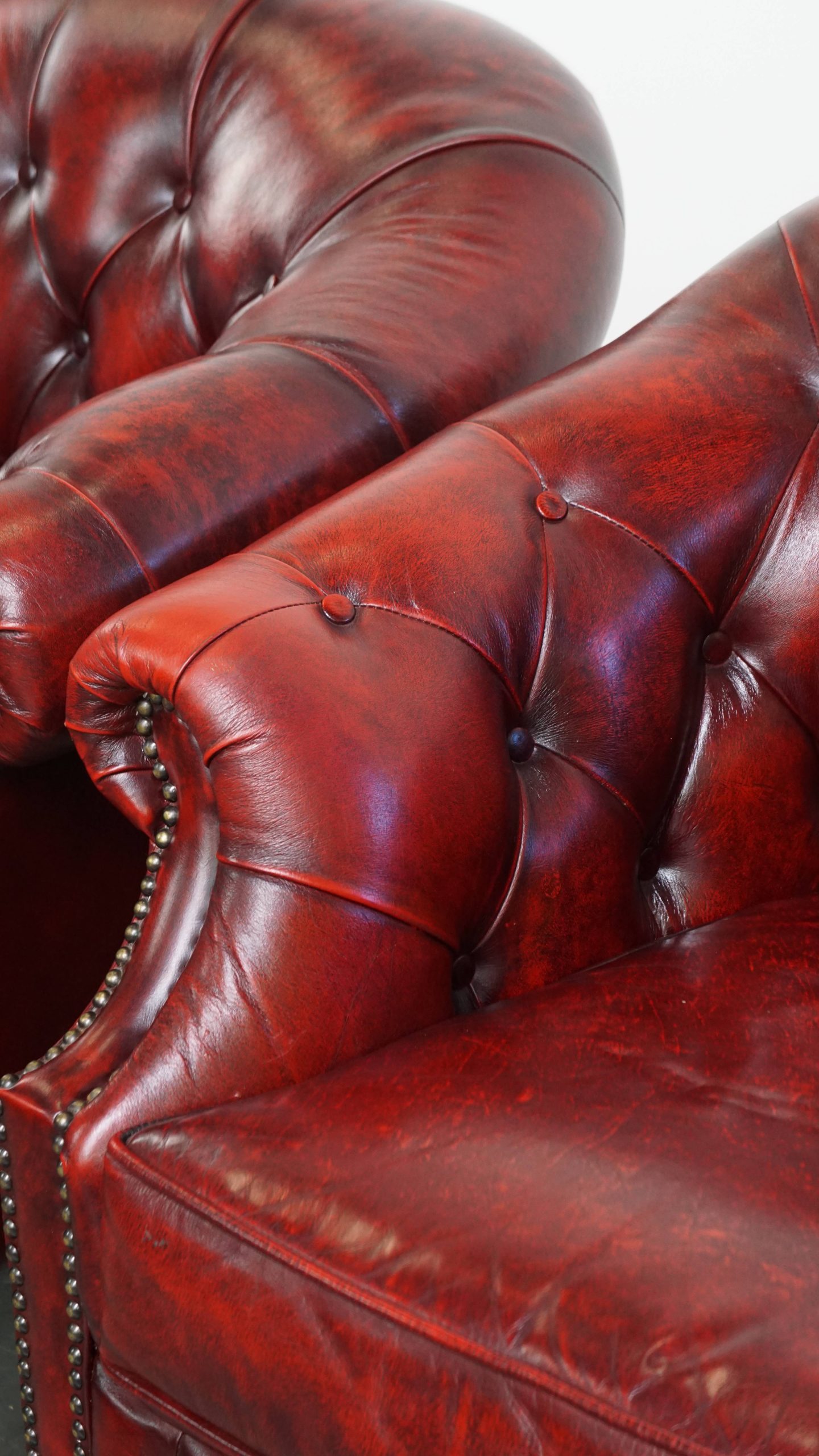 Unieke Set Van 6 Mooie Engelse Rundleren Chesterfield Clubfauteuils In Een Gevlamde Rode Kleur image 15