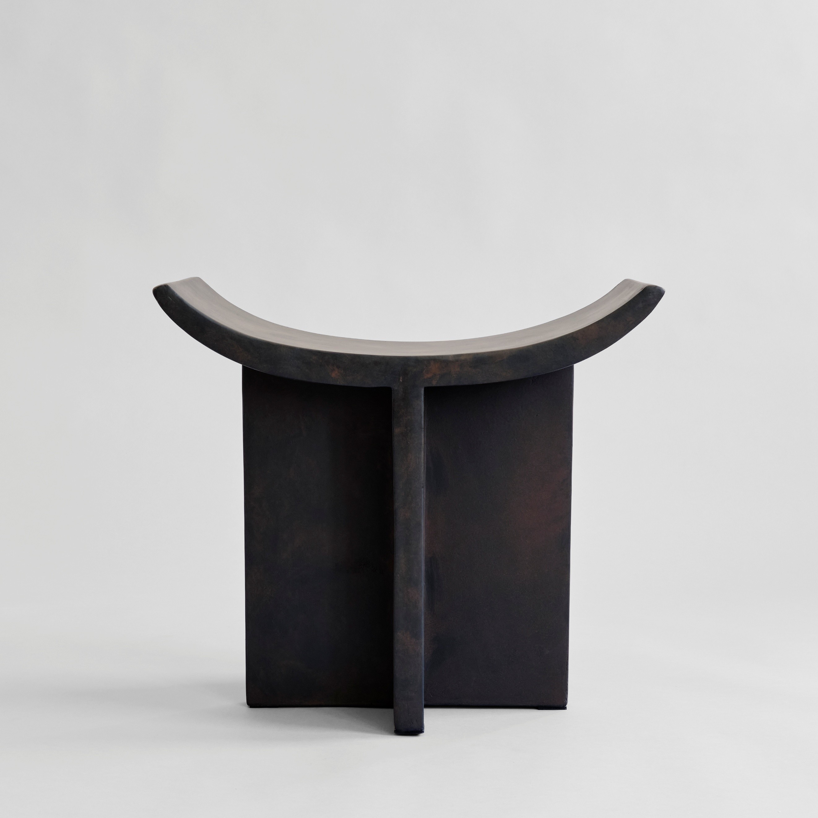 101 Copenhagen | Brutus Stool - Coffee image 2