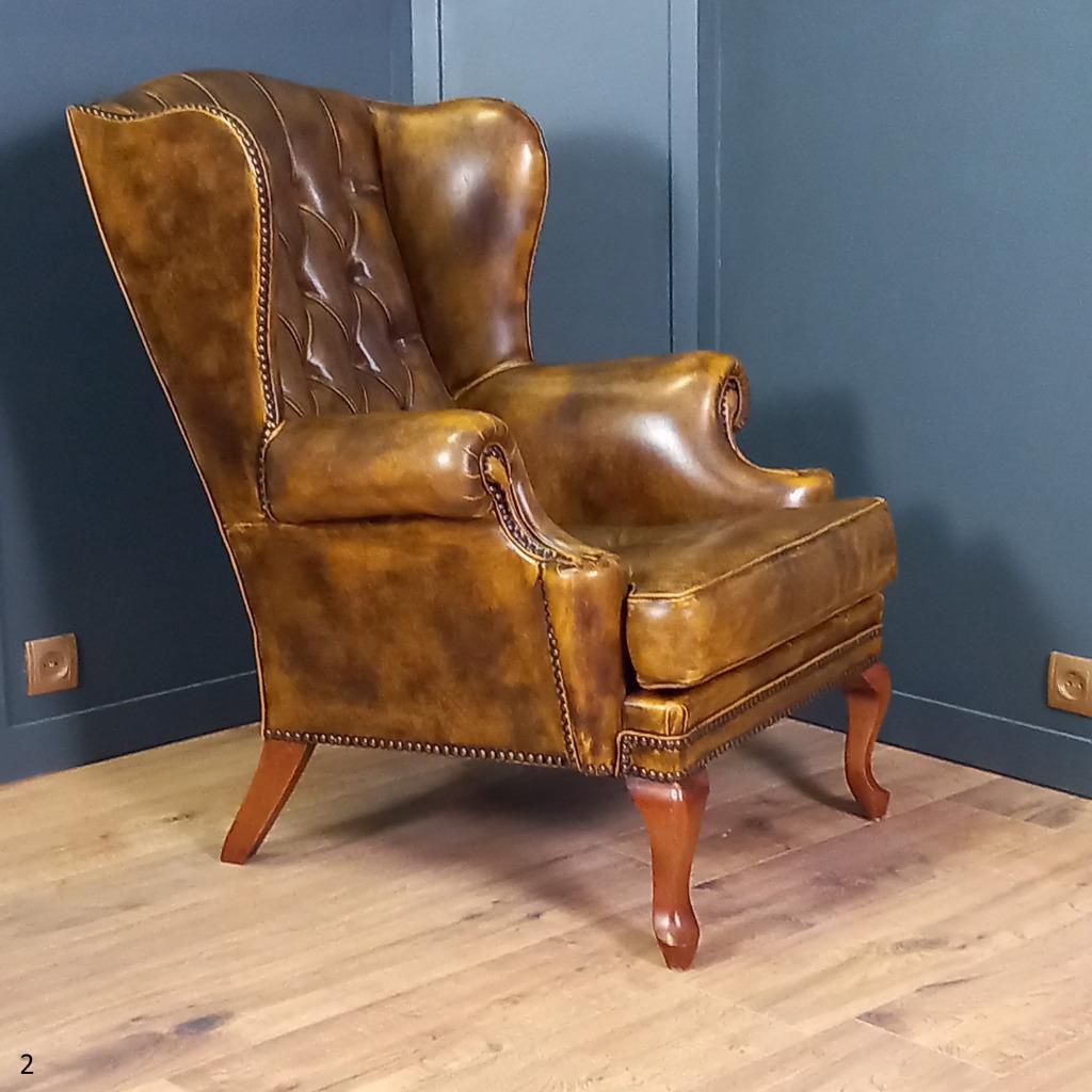 Cognackleurige Chesterfield Wingback Fauteuil (2x) image 9