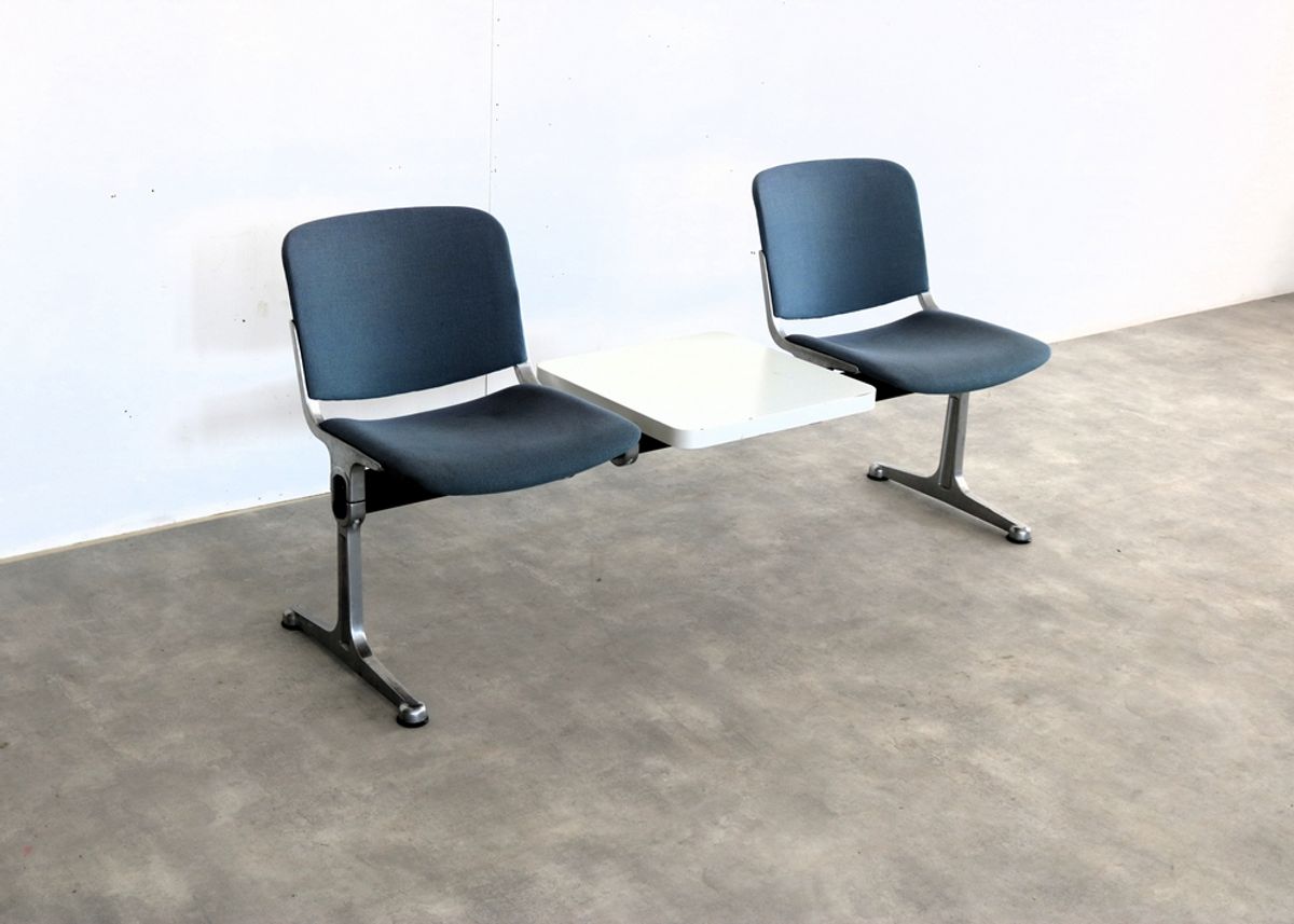 Vintage Bankje | Wachtkamerbank Met Tafel | Jaren 70 image 3