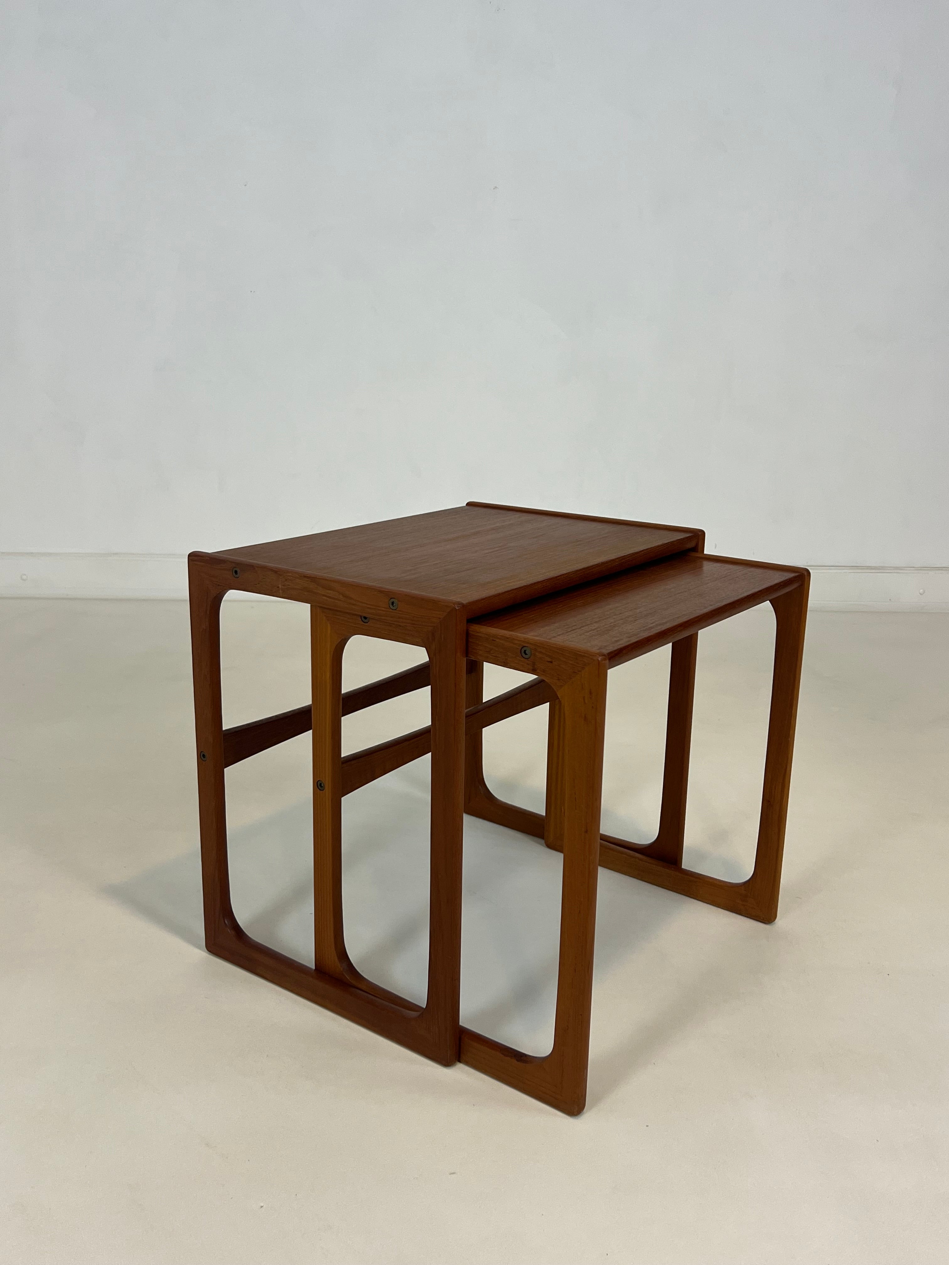 Set Of 2 Danish Teak Nesting Tables image 3