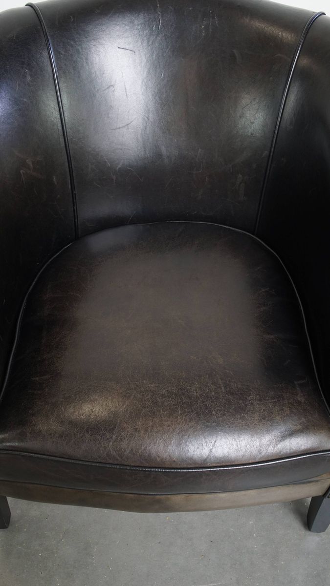 Unieke En Subtiele Zwart/ Grijze Schapenleren Clubfauteuil Met Een Mooi Patina image 6