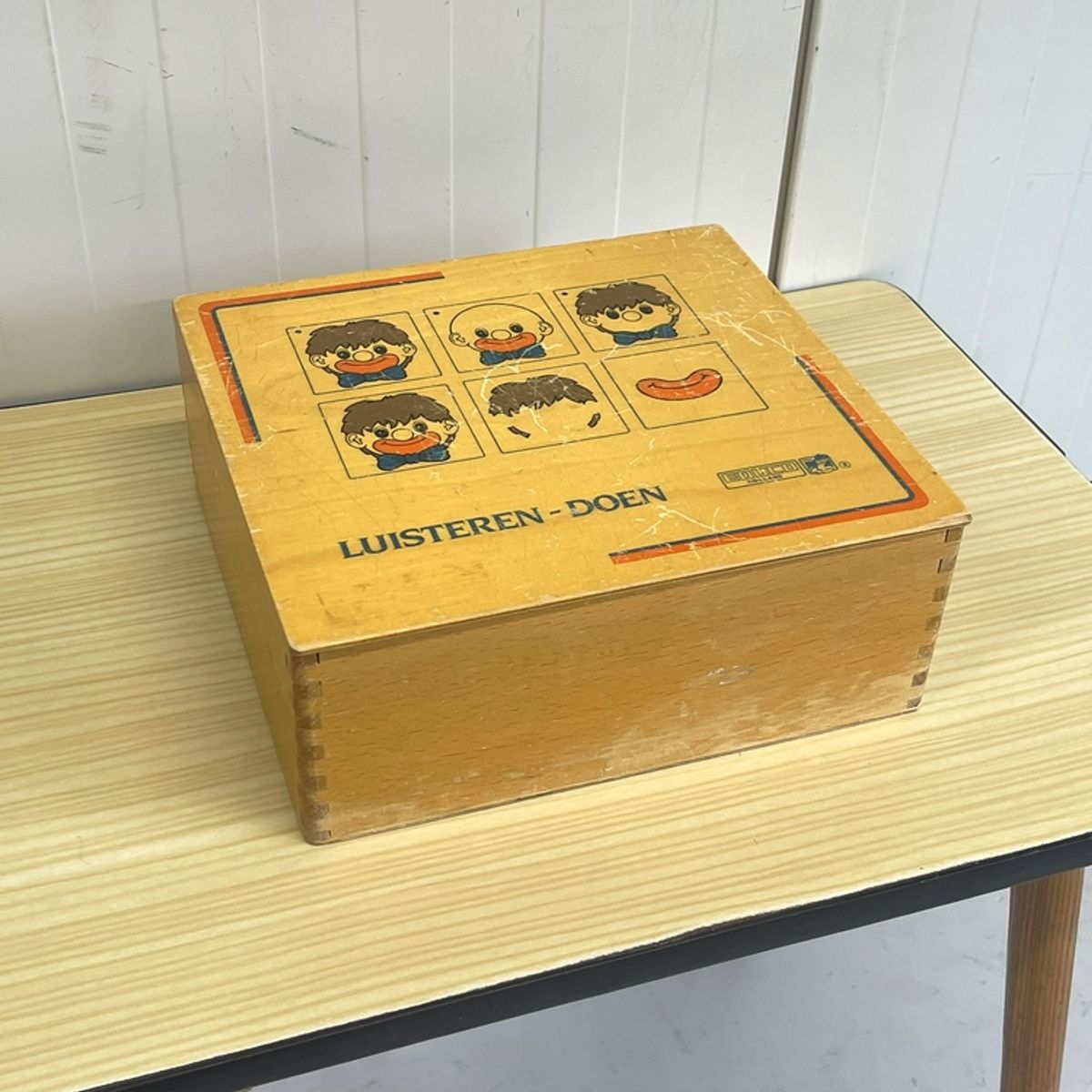 Educo Vintage Luister & Doe Spel Vintage Schoolmateriaal image 2
