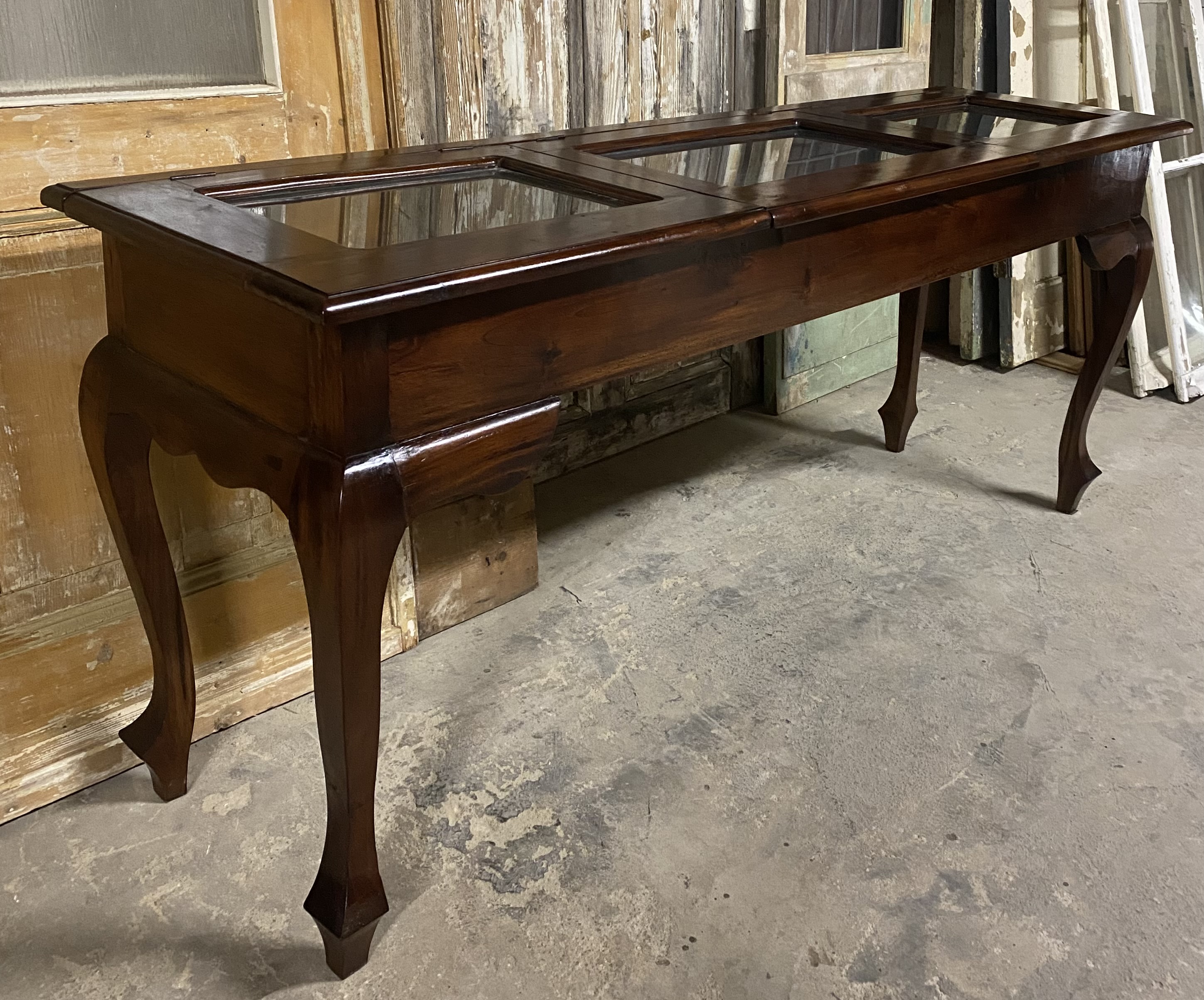 Oude Toonbank, Vitrine-tafel, Sidetable, Pronktafel. L 180cm image 9