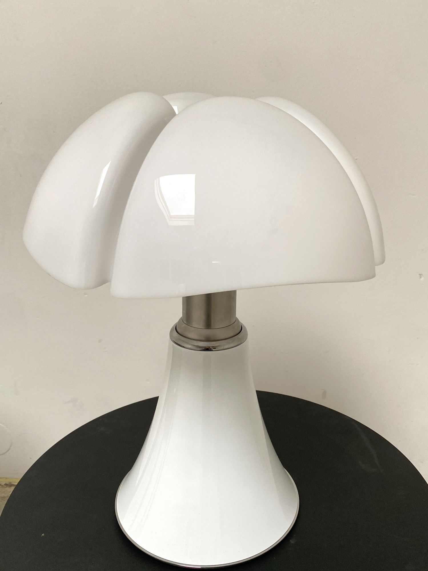 Martinelli Luce Pipistrello Medio Tafellamp Led Agave White image 4
