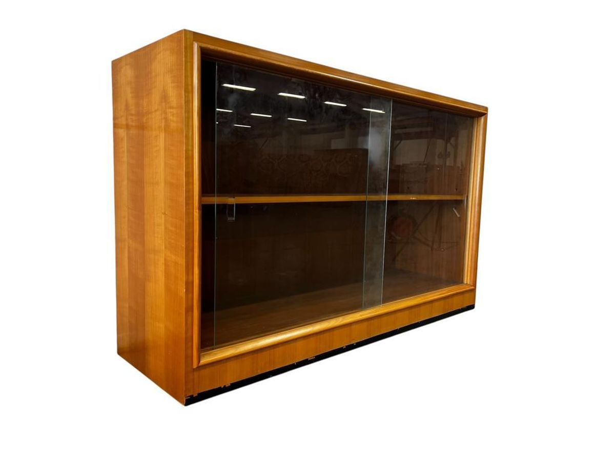 Vintage Lage Vitrinekast / Mini Dressoir / Tvkastje image 3