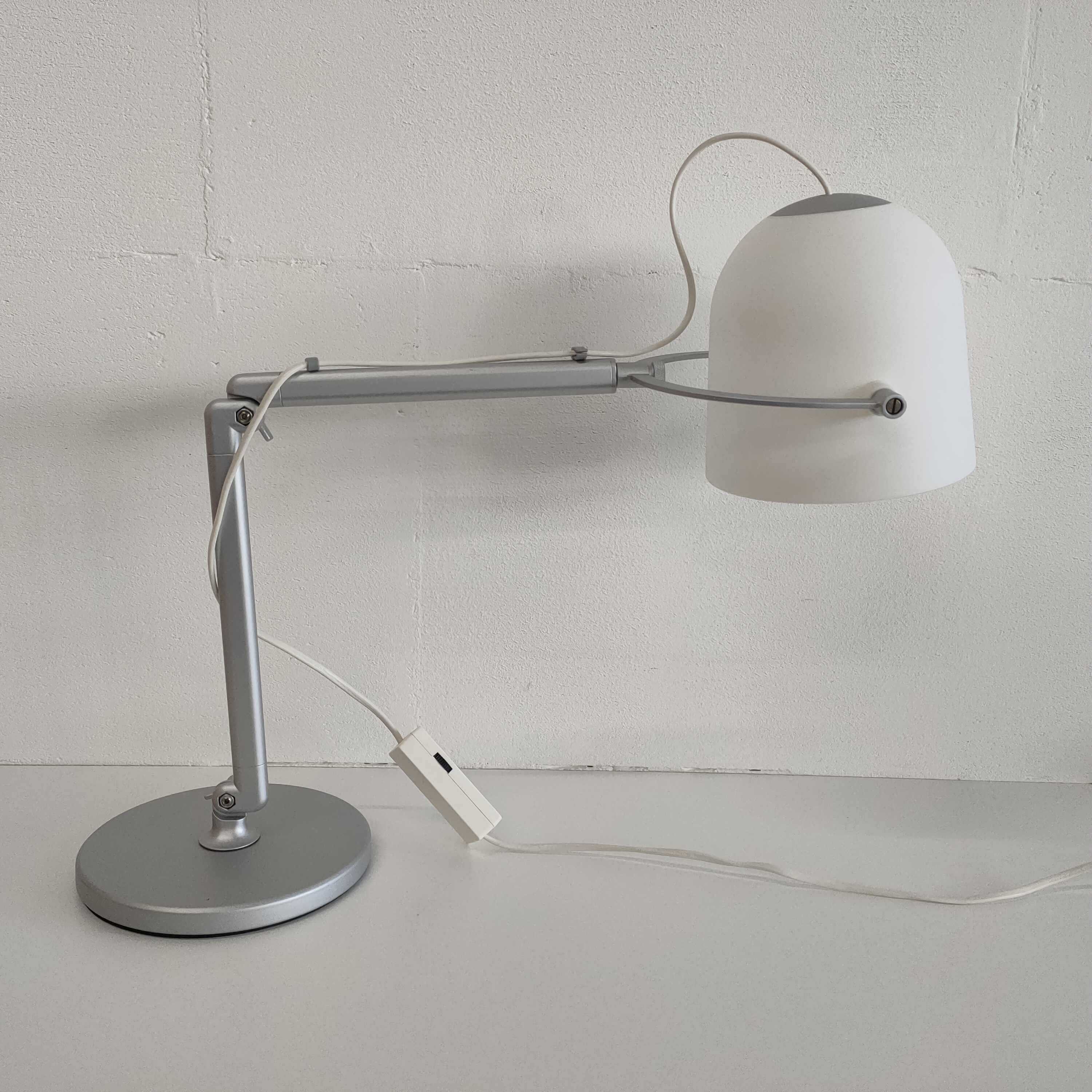 Svirvel Bureaulamp Designed By Chris Martin / Magnus Elebäck Voor IKEA image 3