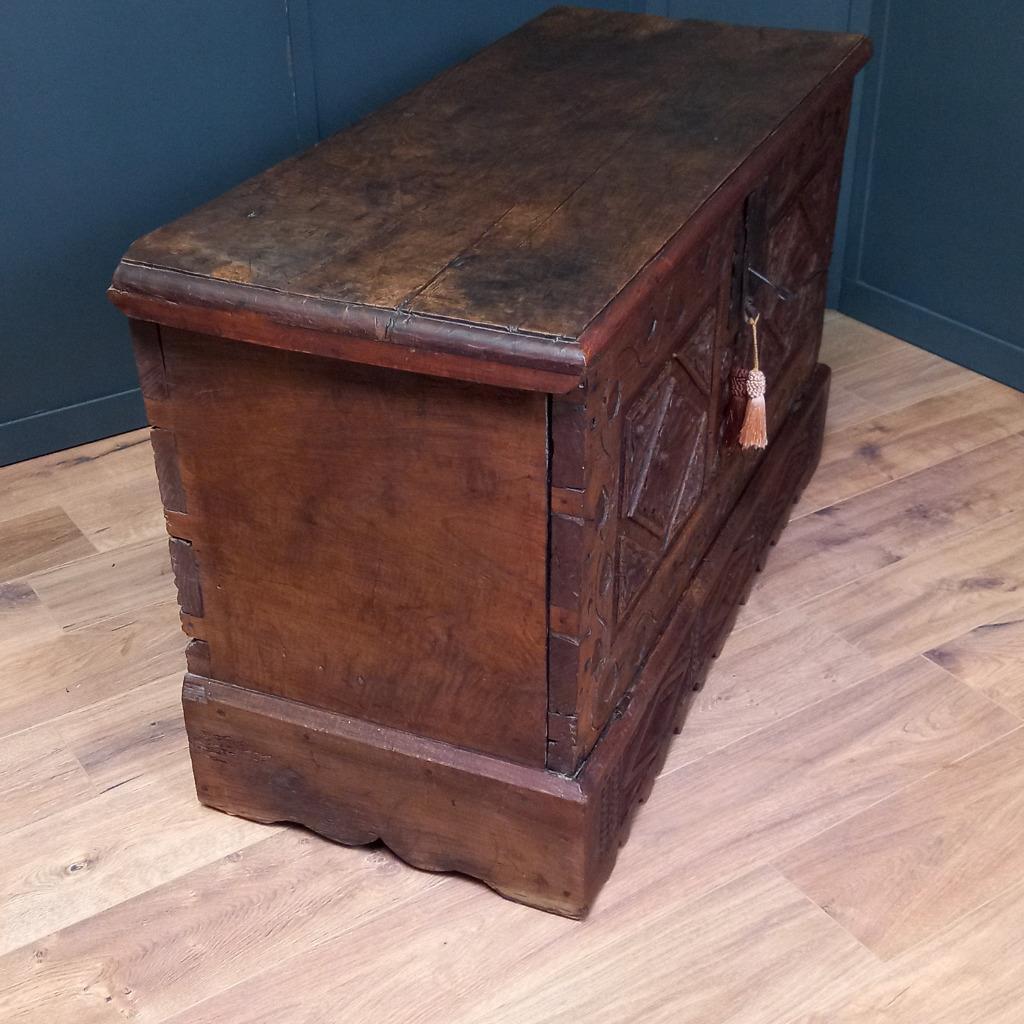 Grote Spaanse Antieke Kastanjehouten Primitieve Kist image 15