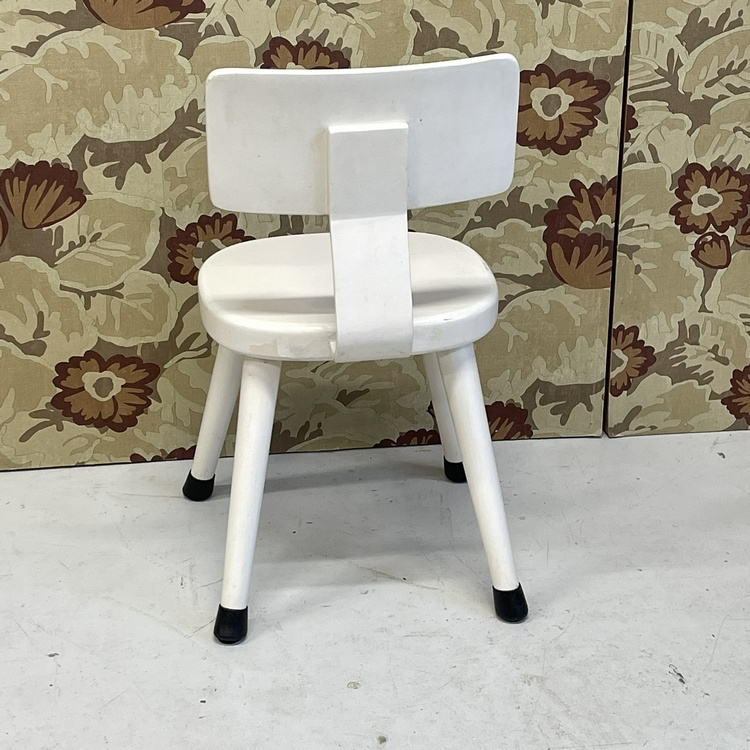Wit Vintage Schoolstoeltje Retro Schuine Pootjes image 4