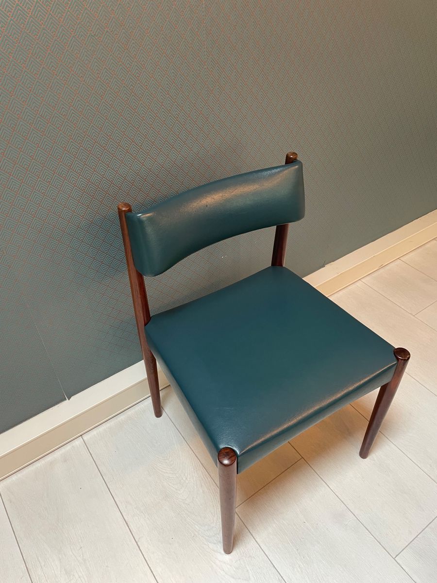 Tijsseling Nijkerk 4 Stoelen image 2