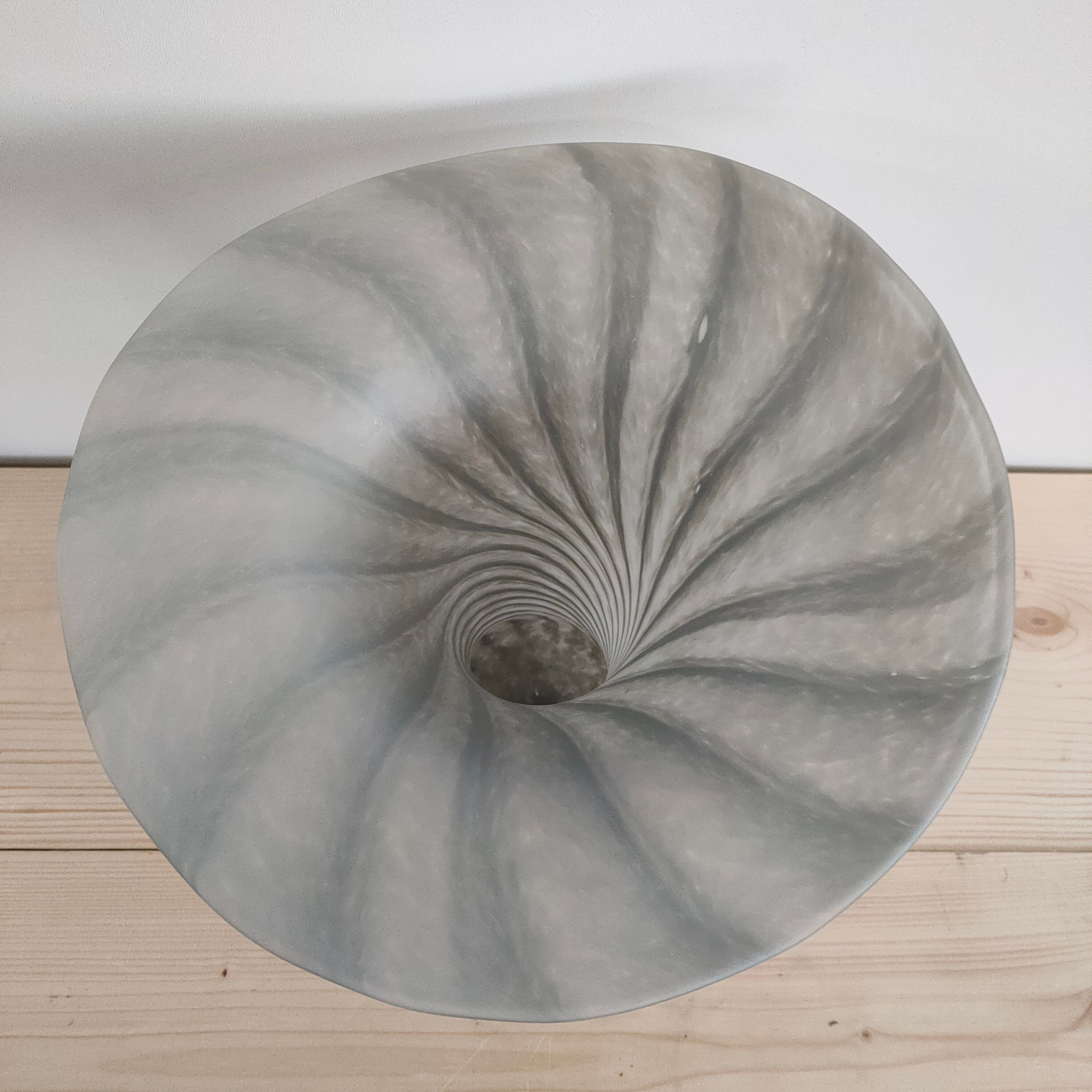 Design Glazen 'Zebra Vaas', Toegeschreven Aan Peill & Putzler (Jaren 70). image 4