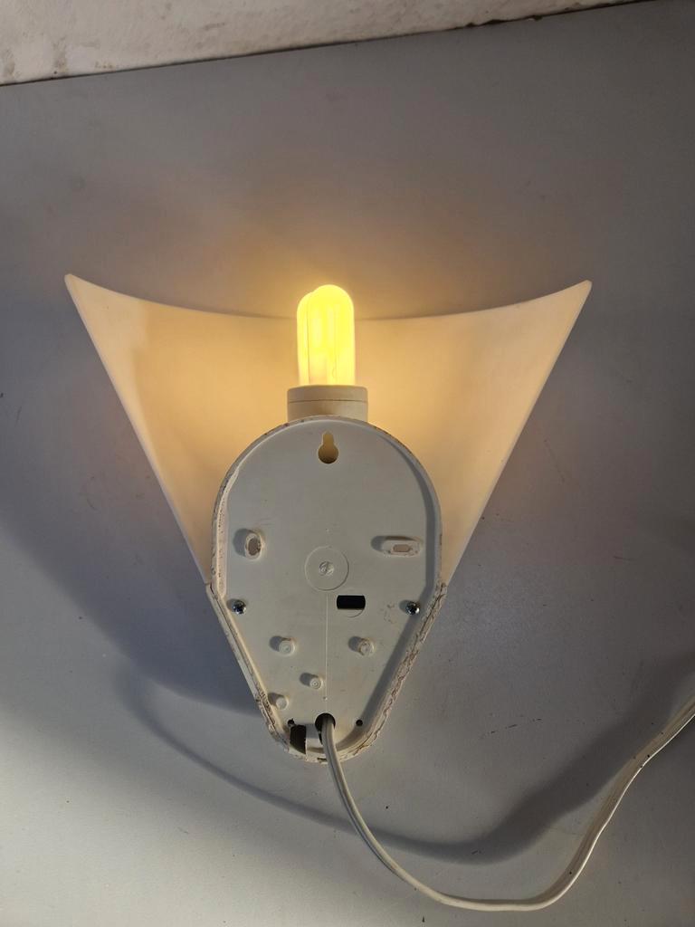 Vintage Vrieland Conische Design Lamp. image 7