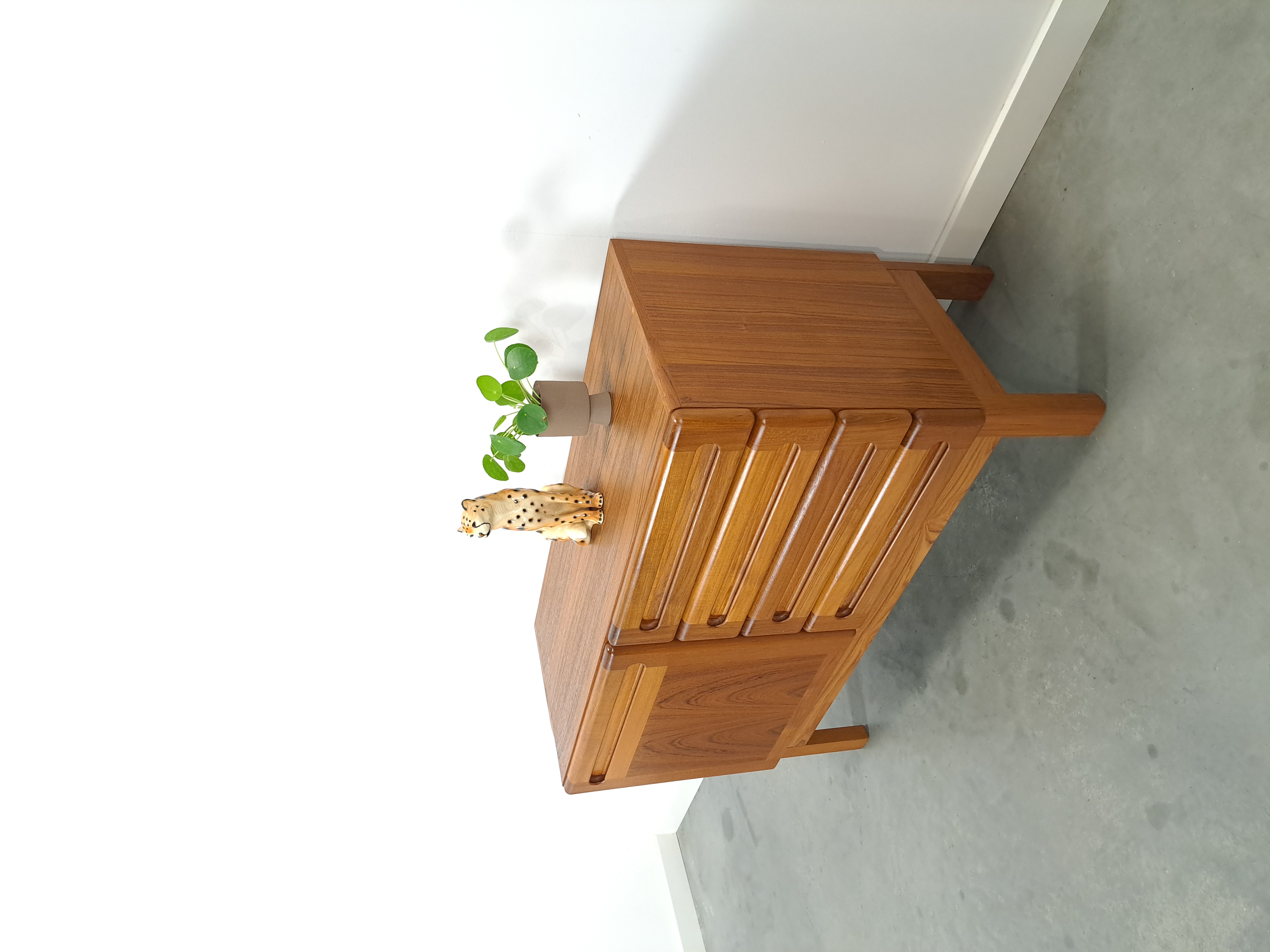 Deens Design Teak Dressoir dyrlund image 5