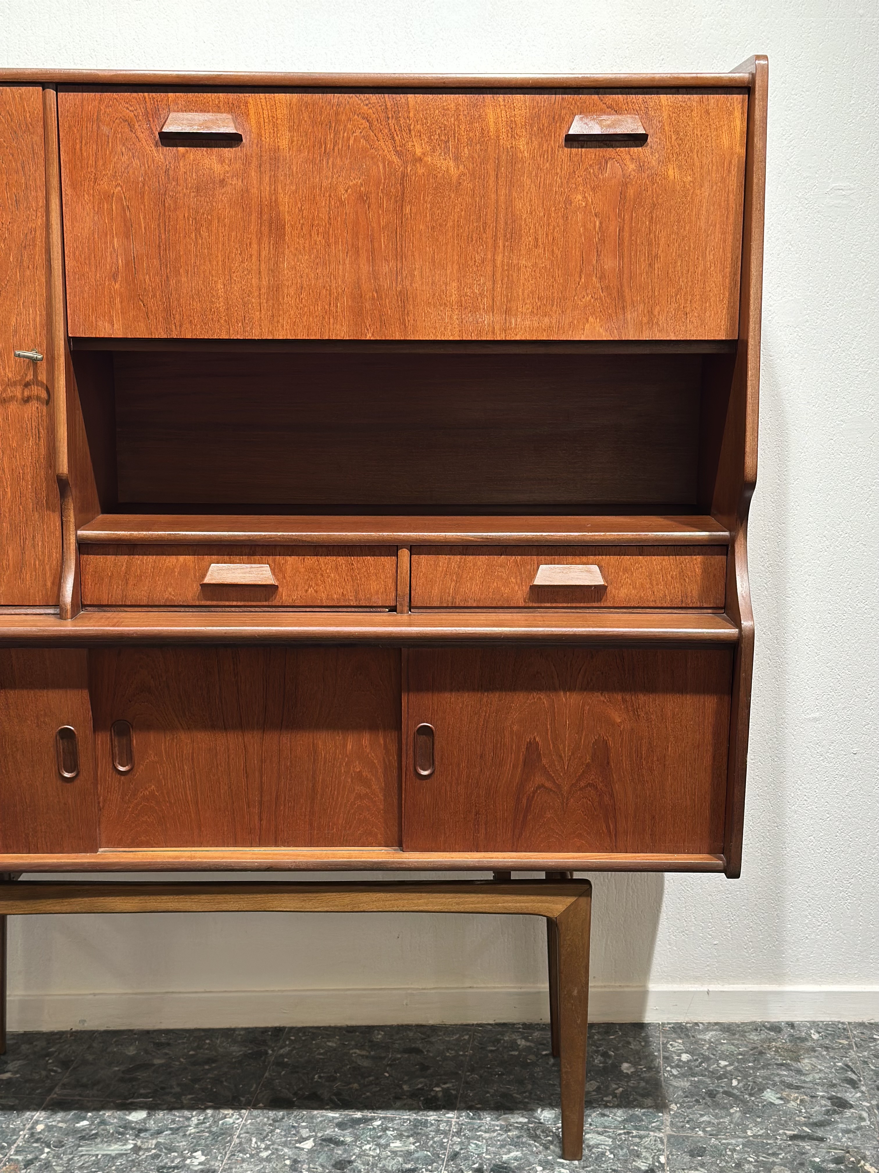 Vintage Retro Teak Midcentury Highboard Wandkast image 3