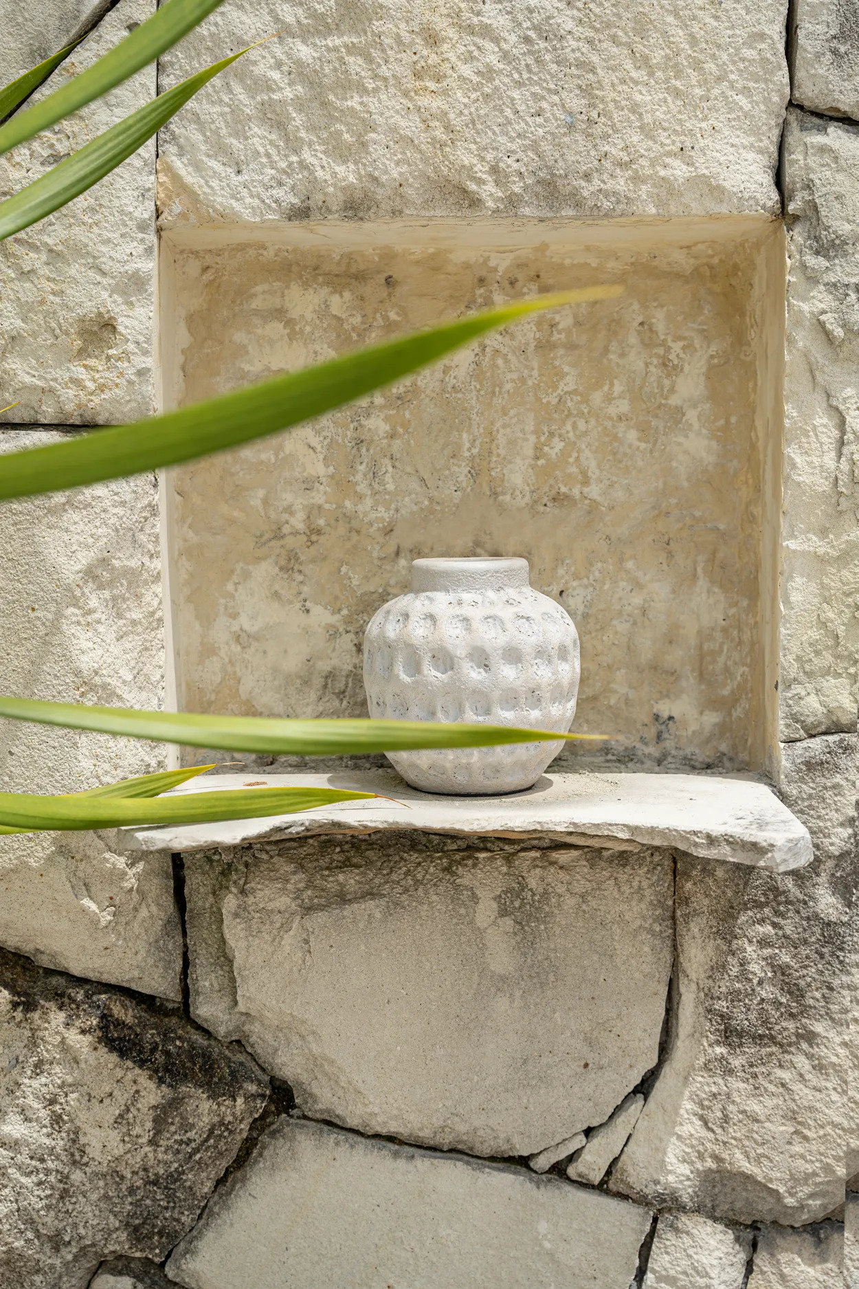 Bazar Bizar | De Trendy Vaas - Beton - S image 6