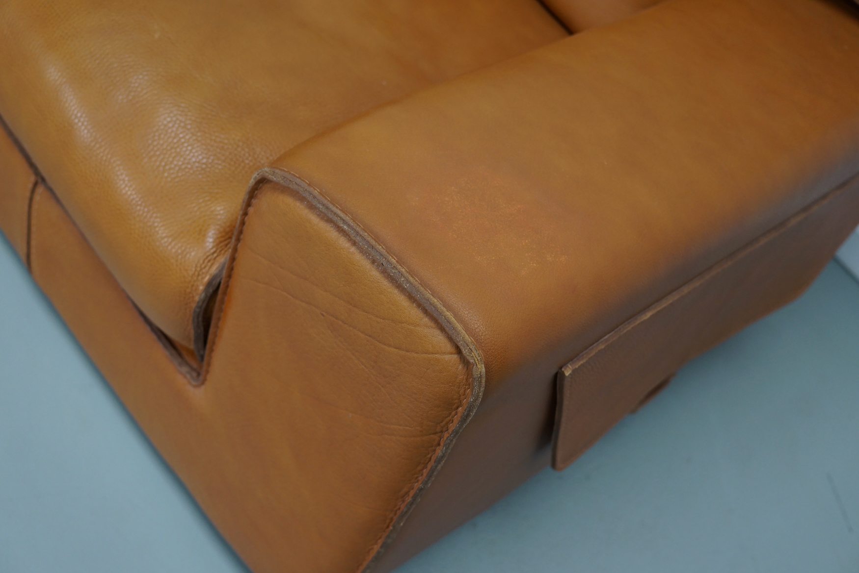 Roche Bobois Clubfauteuil In Tan/cognac Nekleer image 5