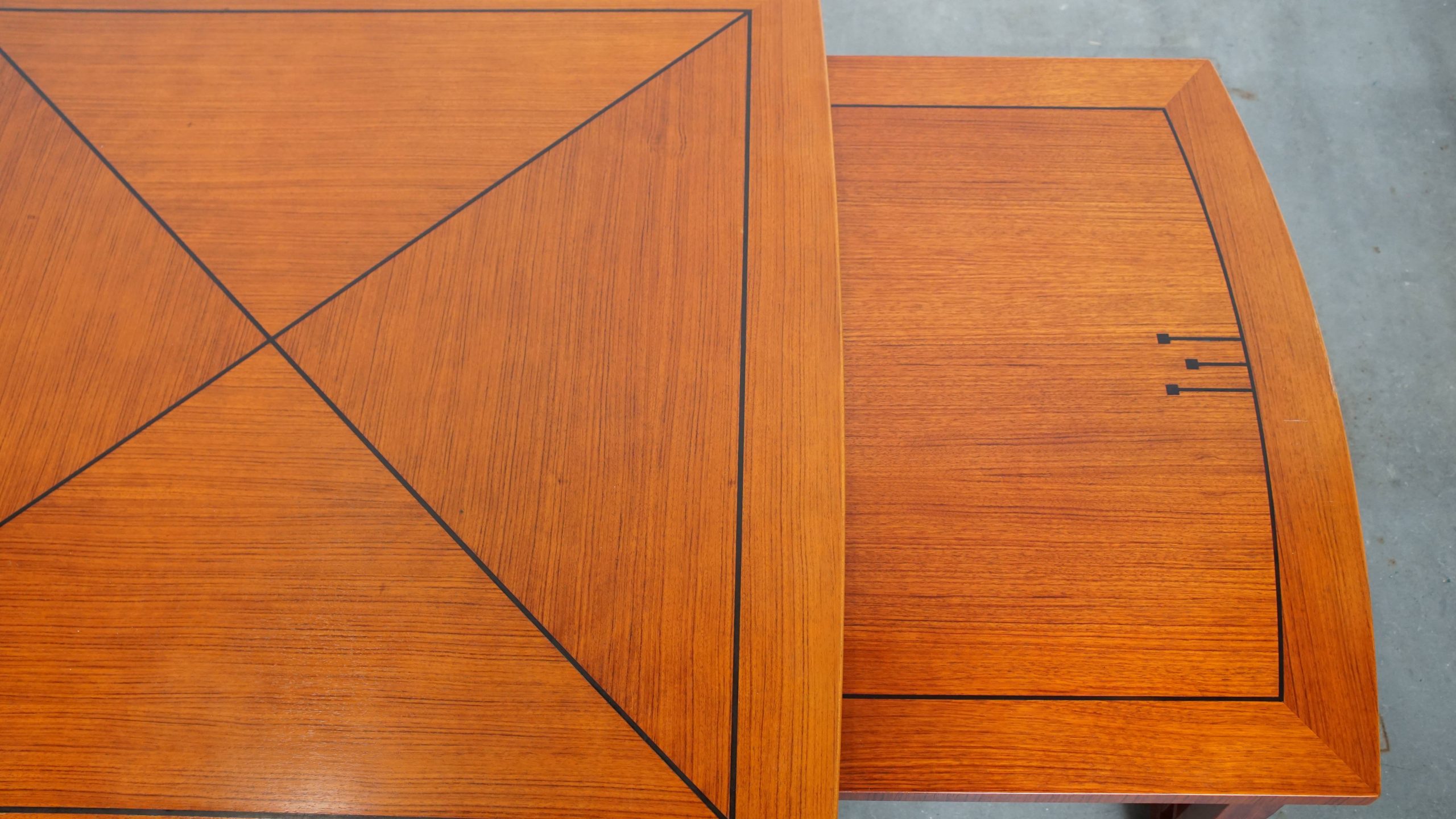 In Goede Staat Verkerende Art Deco Schuitema Design Salontafel Met Uitschuifbare Delen image 10