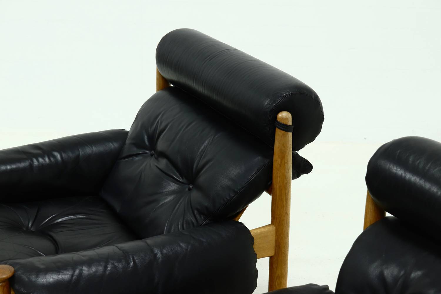 Pair Of Scandinavian Lounge Chairs By Eric Merthen For Ire Möbler 1960s image 10