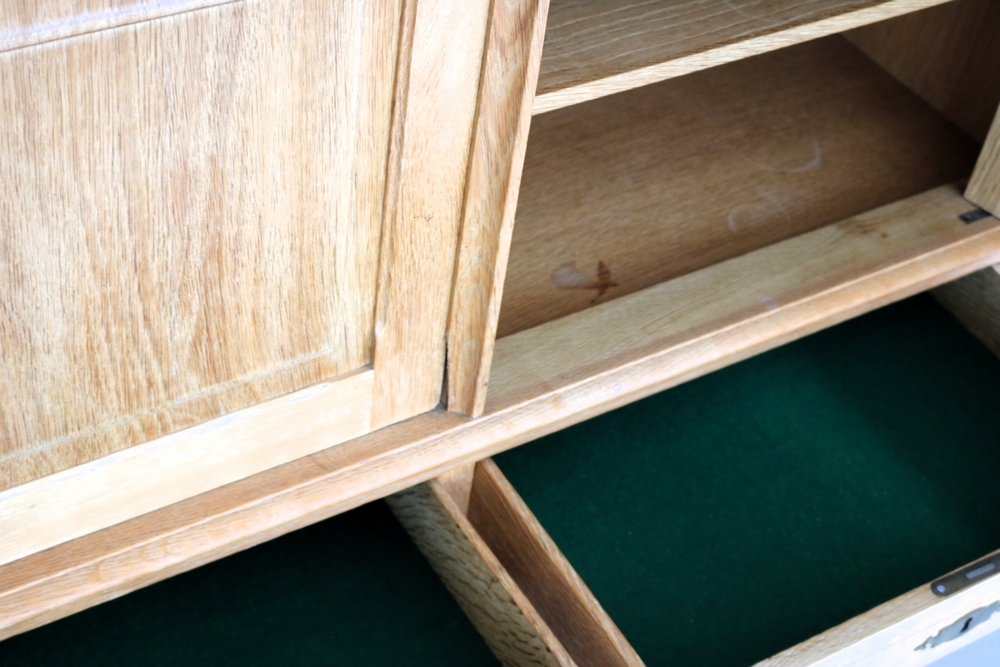 Brutalist Dressoir | Eiken | Sideboard | Jaren 60 | Deens (2) image 13