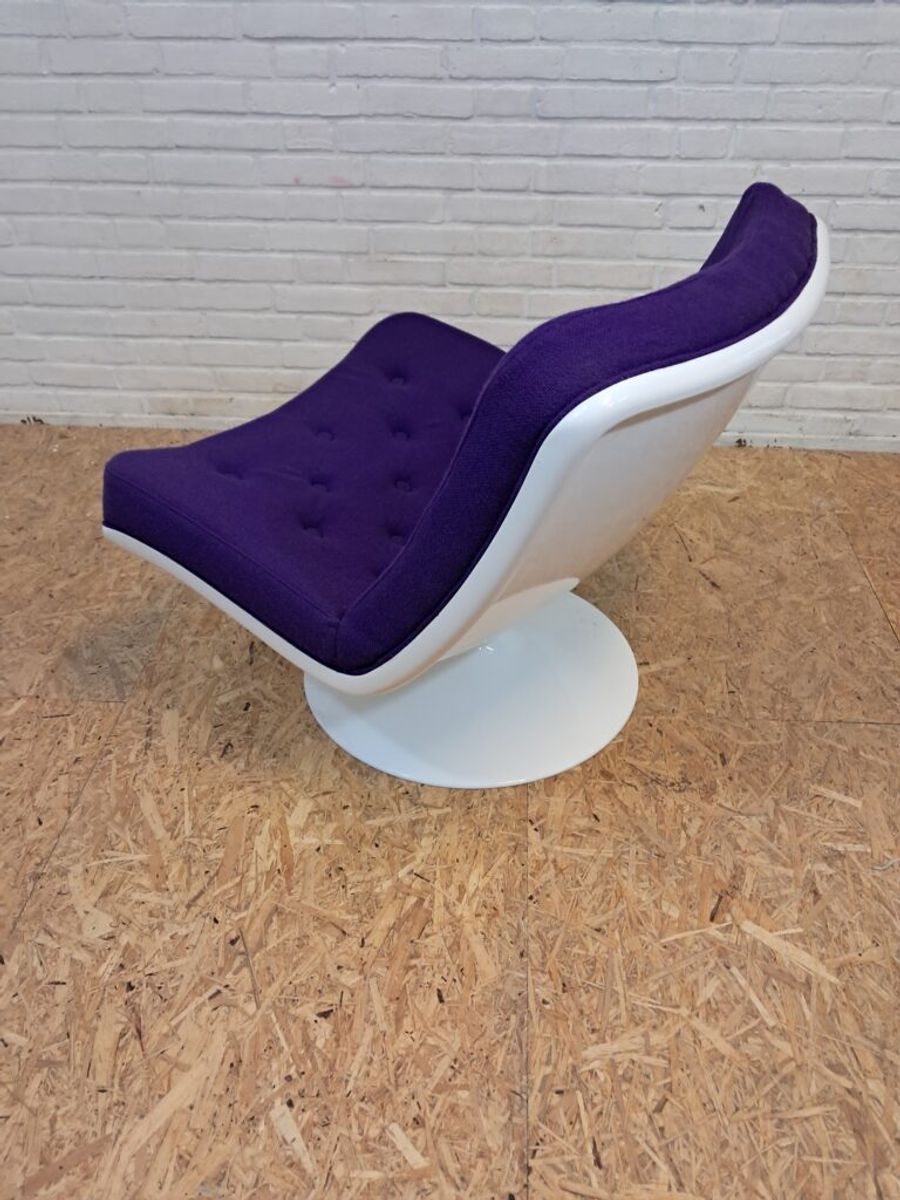 Artifort 975 Lounge Chair Harcourt image 4
