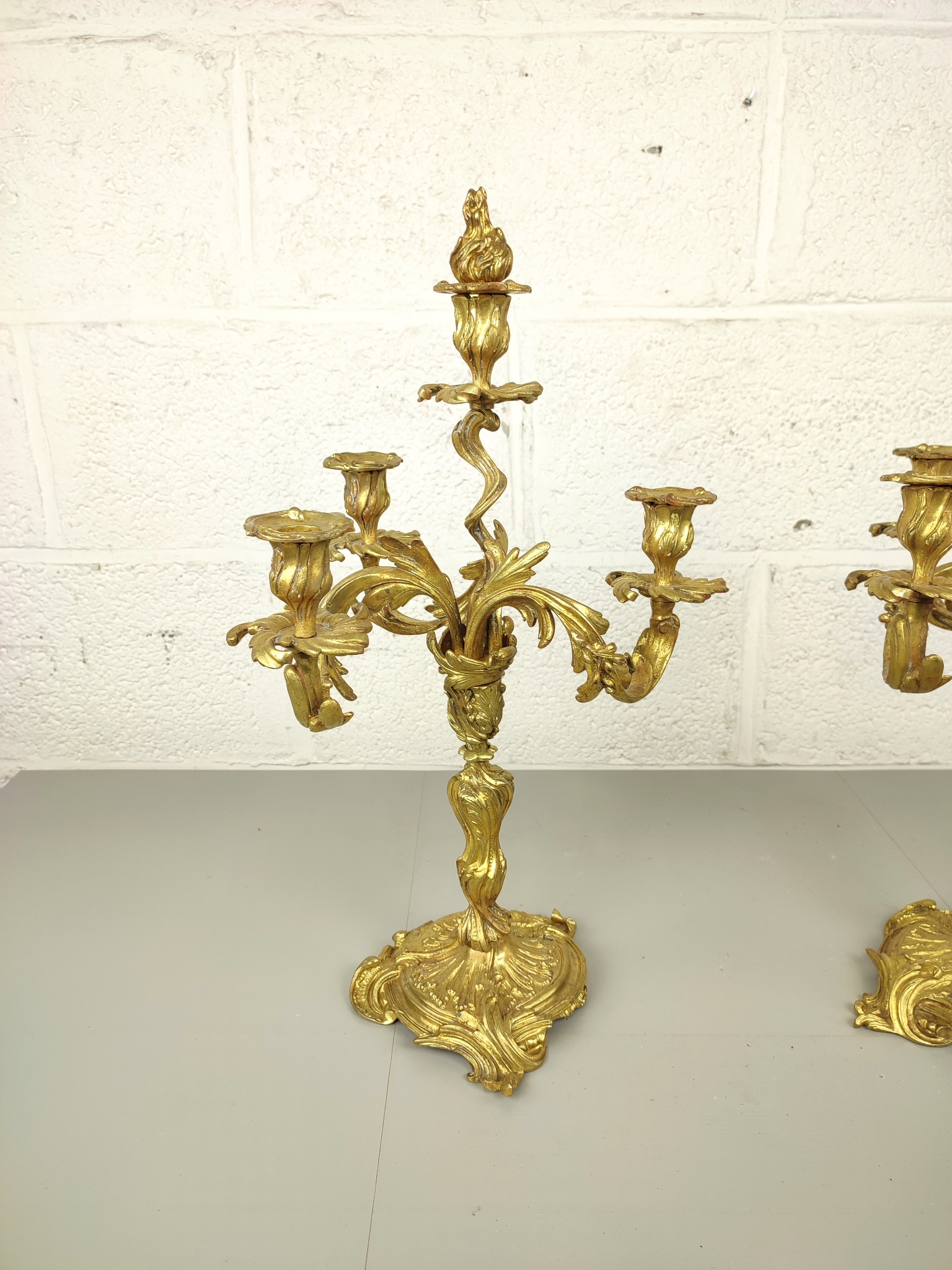 Antieke Vergulde Bronzen Louis Xv Kandelaars image 10