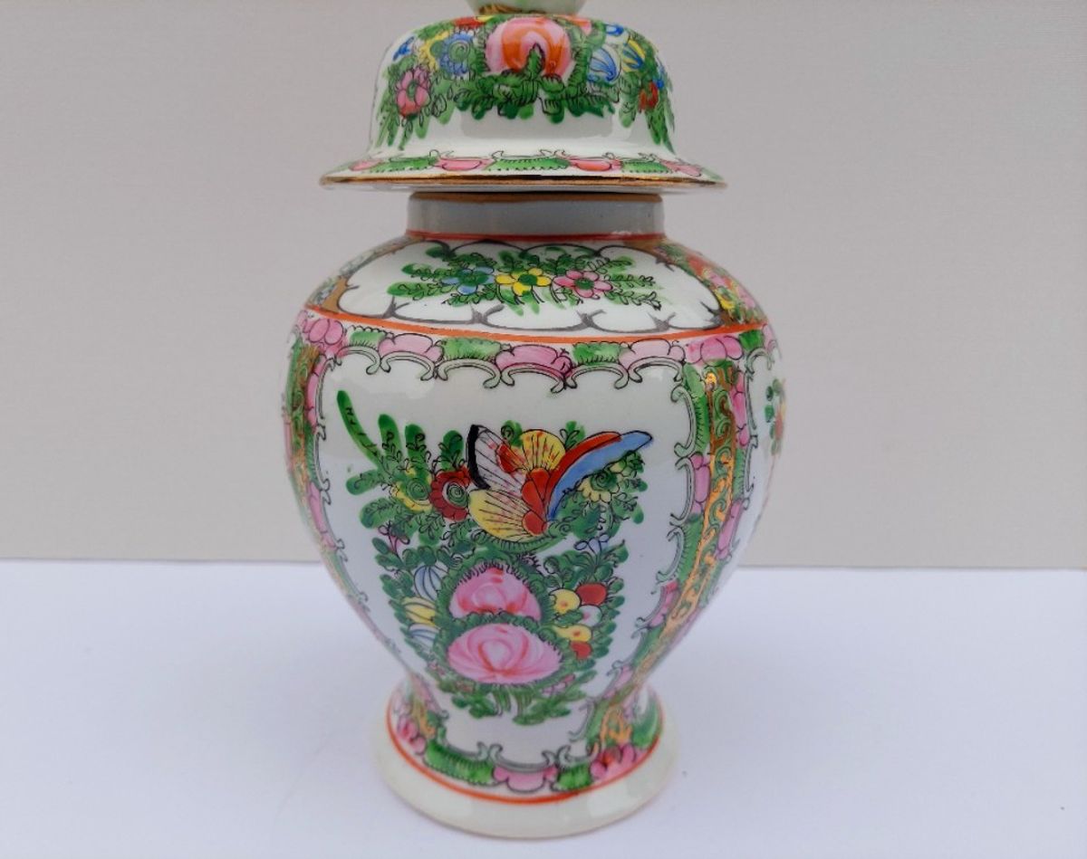 Vintage Chinese Gember Pot.famille Rose image 9