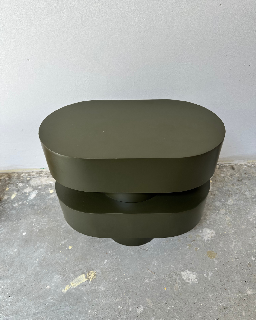 Urban Nature Culture – Bijzettafel Ovaali image 3