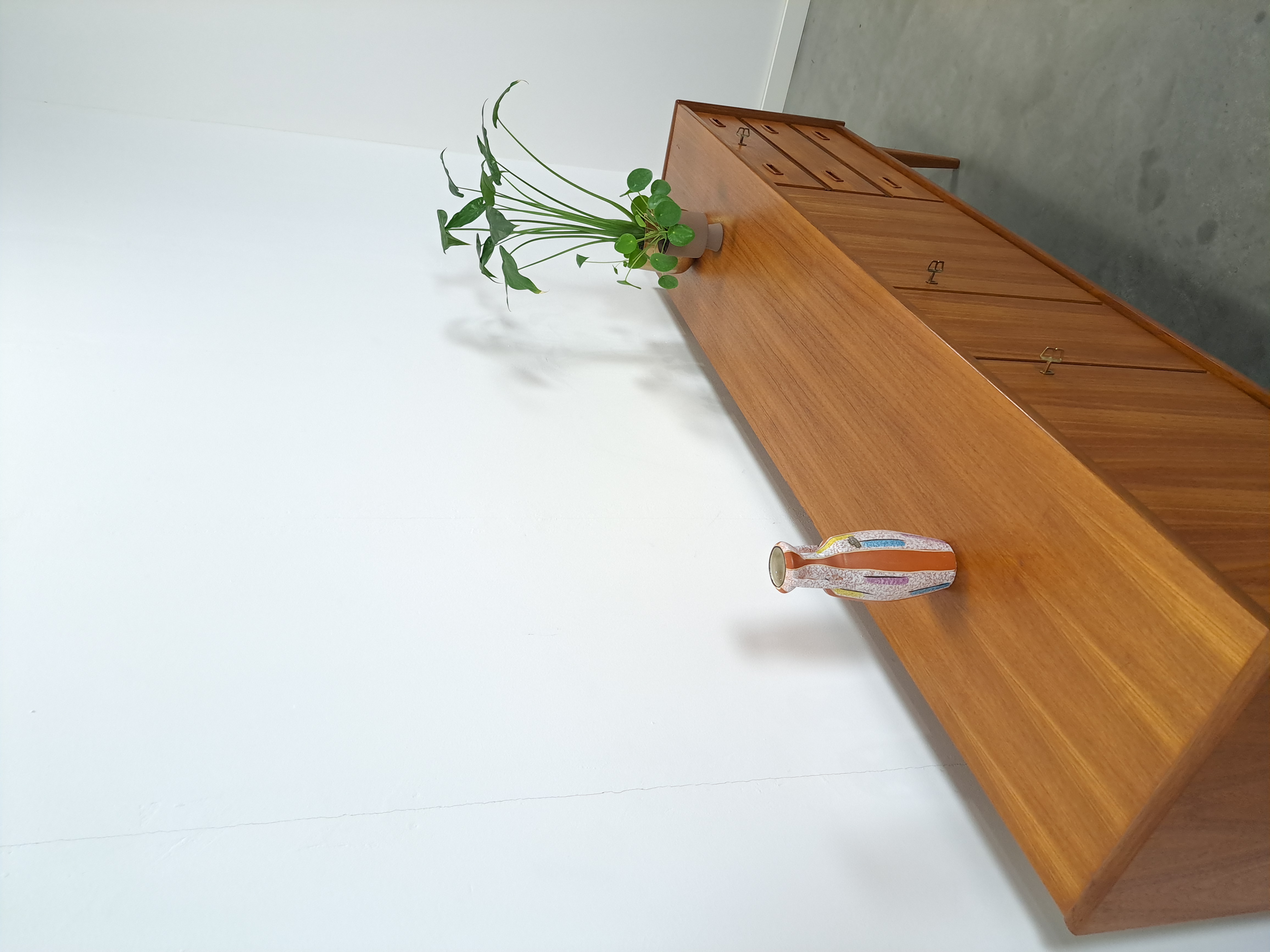 Design Teak Dressoir Bartels Met Lades image 15
