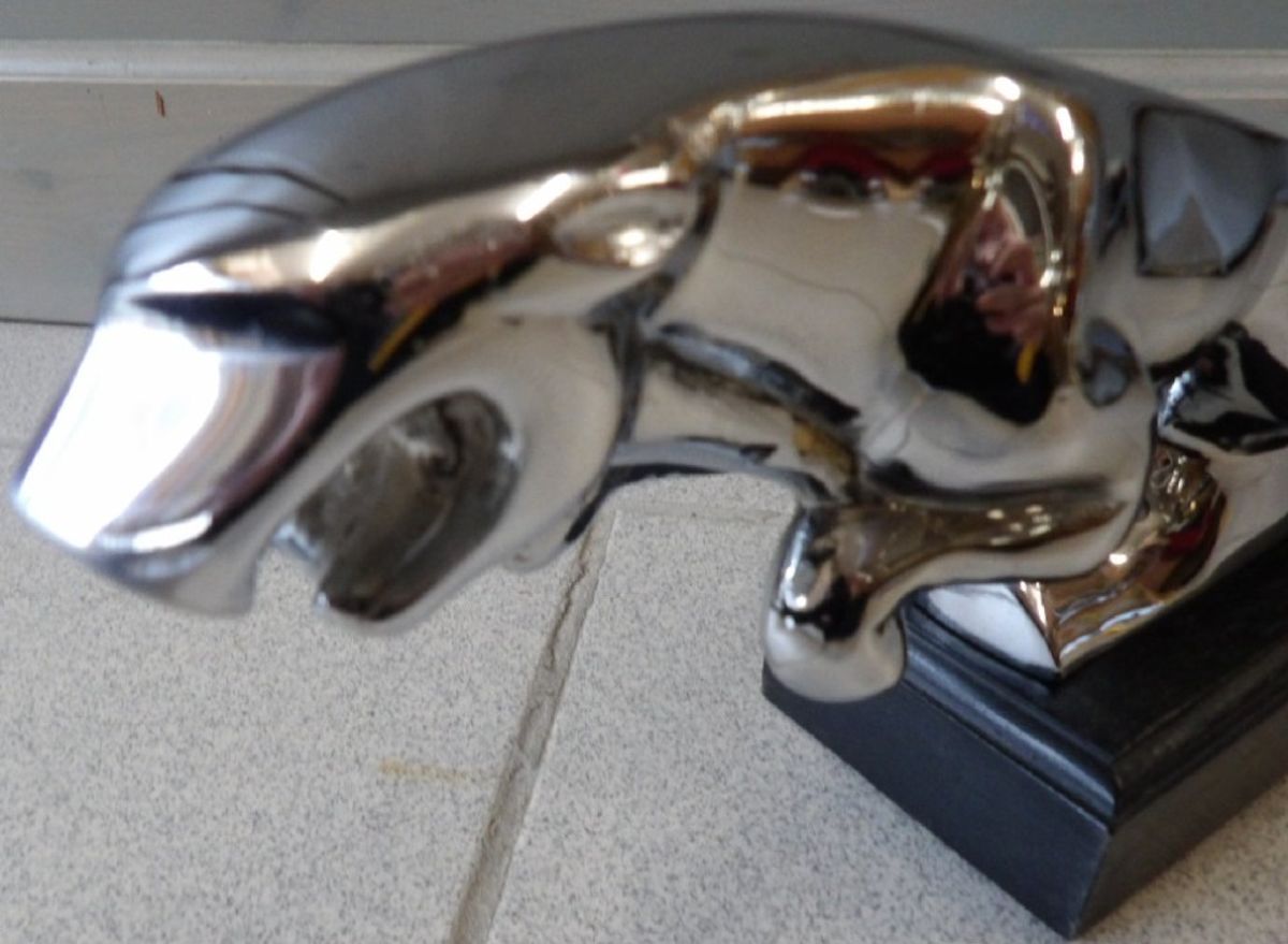 Jaguar Mascotte In Verchroomd Brons. image 9