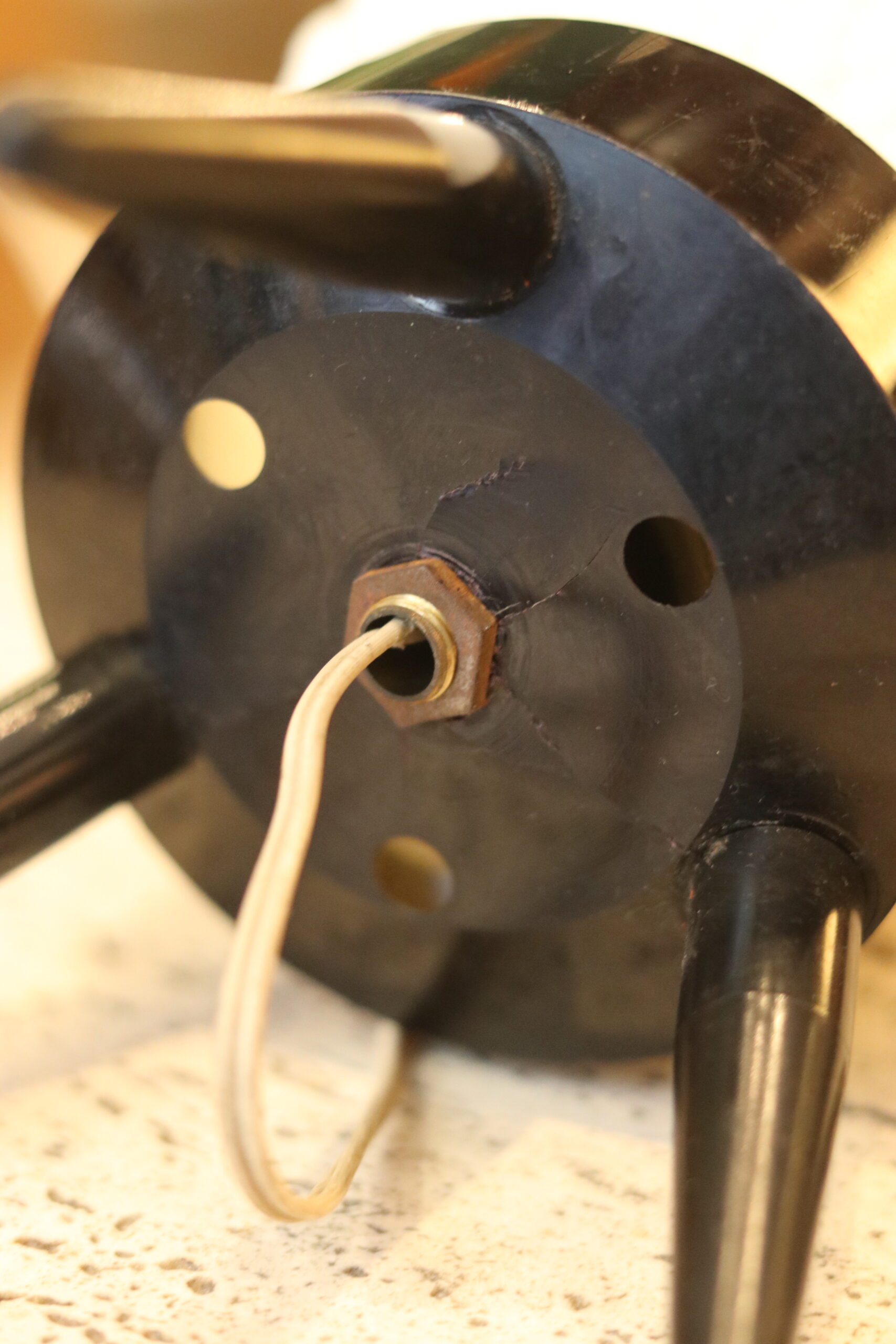 Lampe Mid-century En Plastique Texturé, Années 50–60 image 3